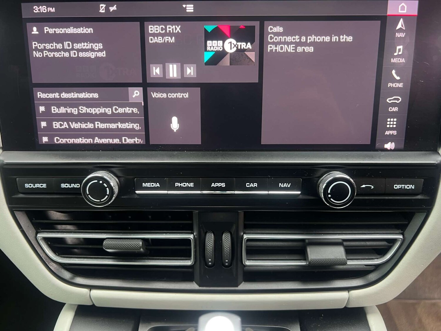 Used Porsche Macan 2019 for sale - 77915424: Photo 36