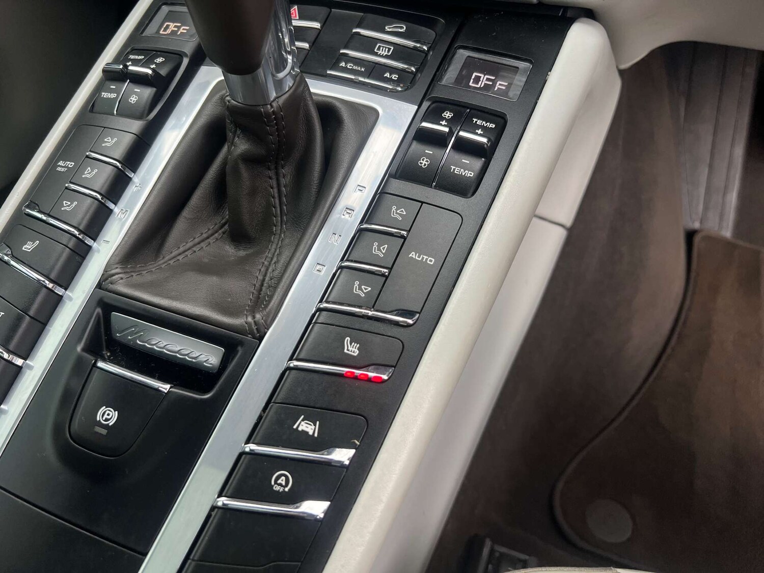 Used Porsche Macan 2019 for sale - 77915424: Photo 39