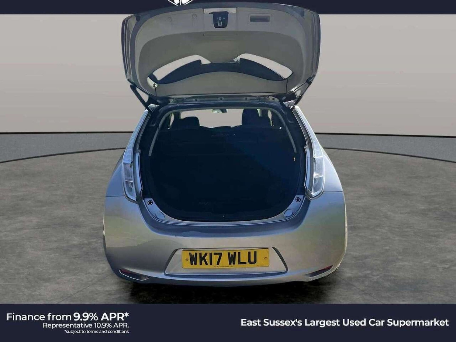 Used Nissan Leaf 2017 for sale - 76776890: Photo 12