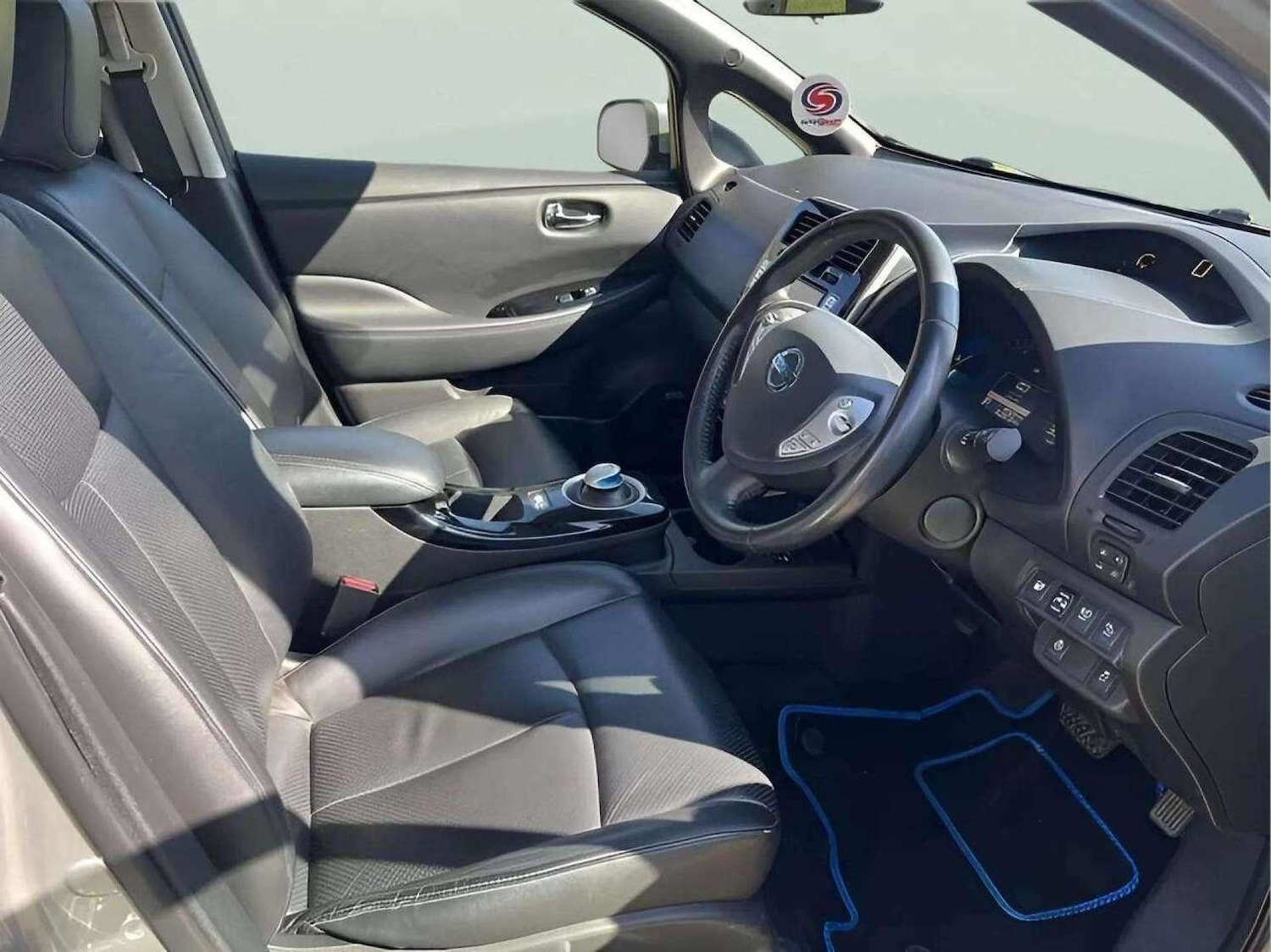 Used Nissan Leaf 2017 for sale - 76776890: Photo 17