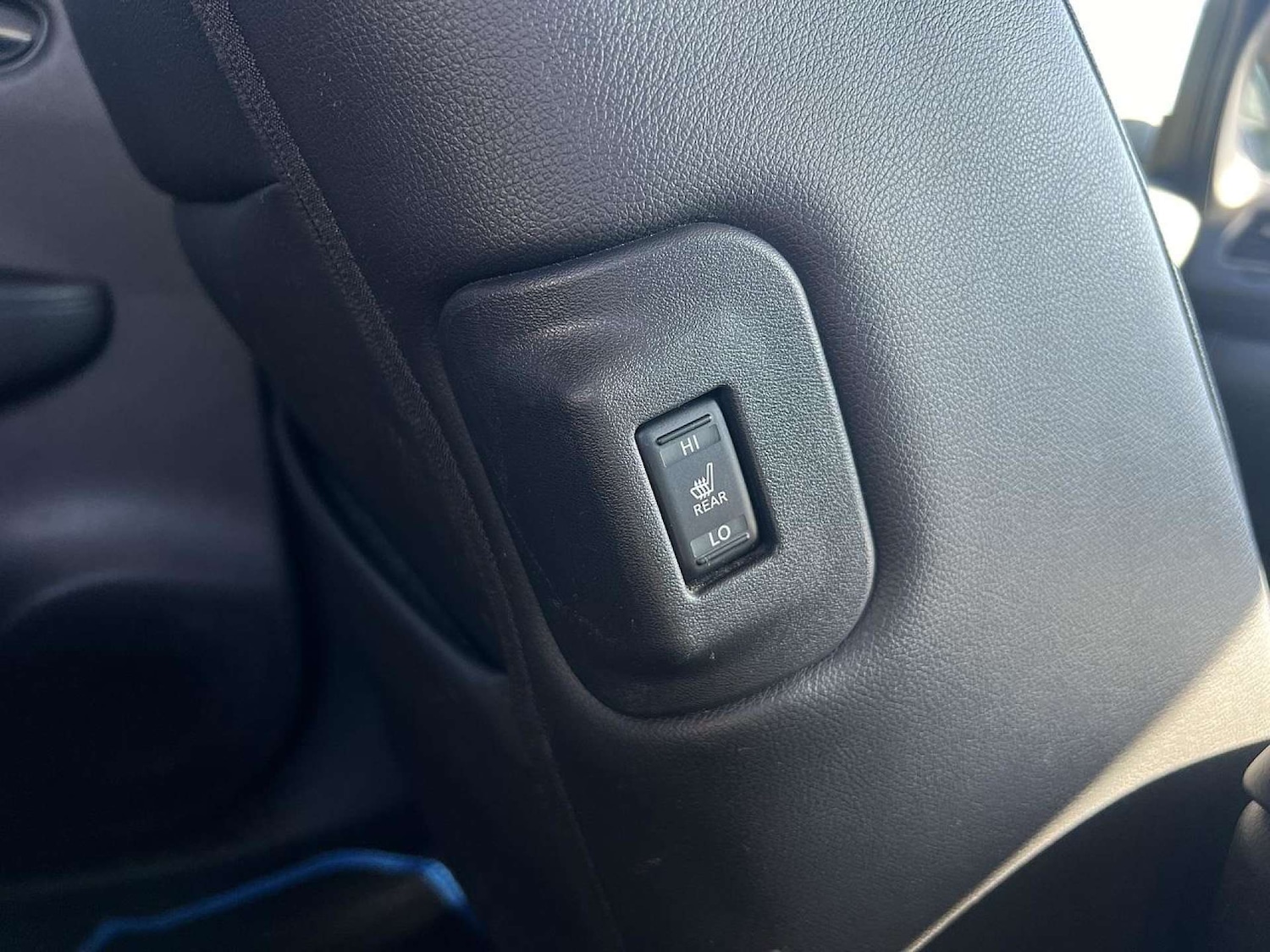 Used Nissan Leaf 2017 for sale - 76776890: Photo 21