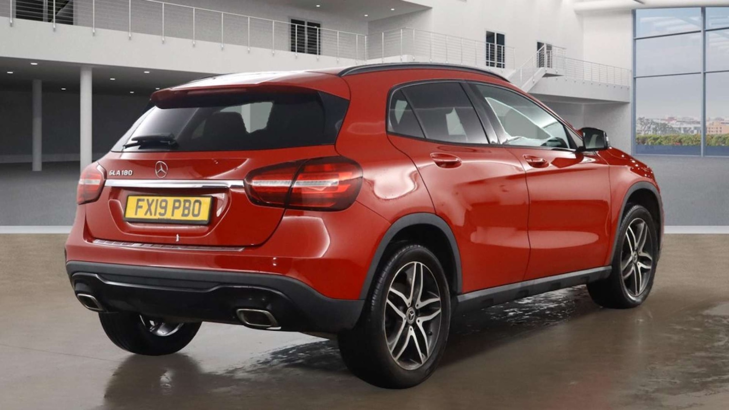 Used Mercedes-Benz GLA 2019 for sale - 76830885: Photo 9