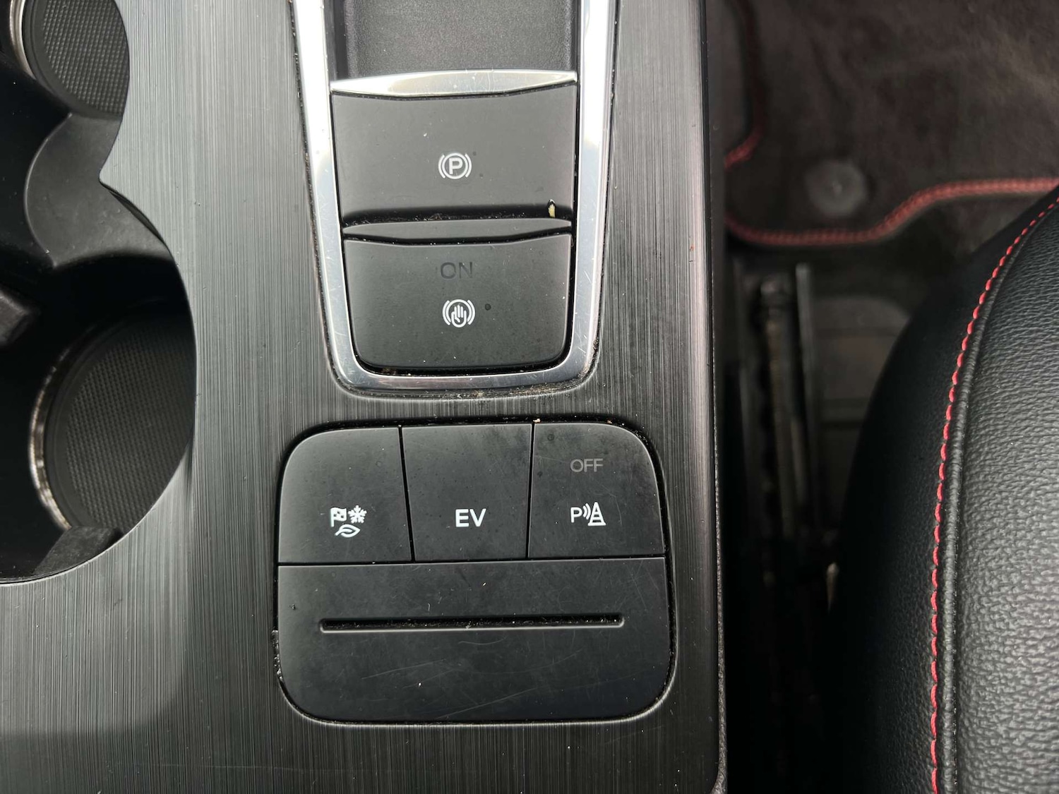 Used Ford Kuga 2022 for sale - 76776848: Photo 41