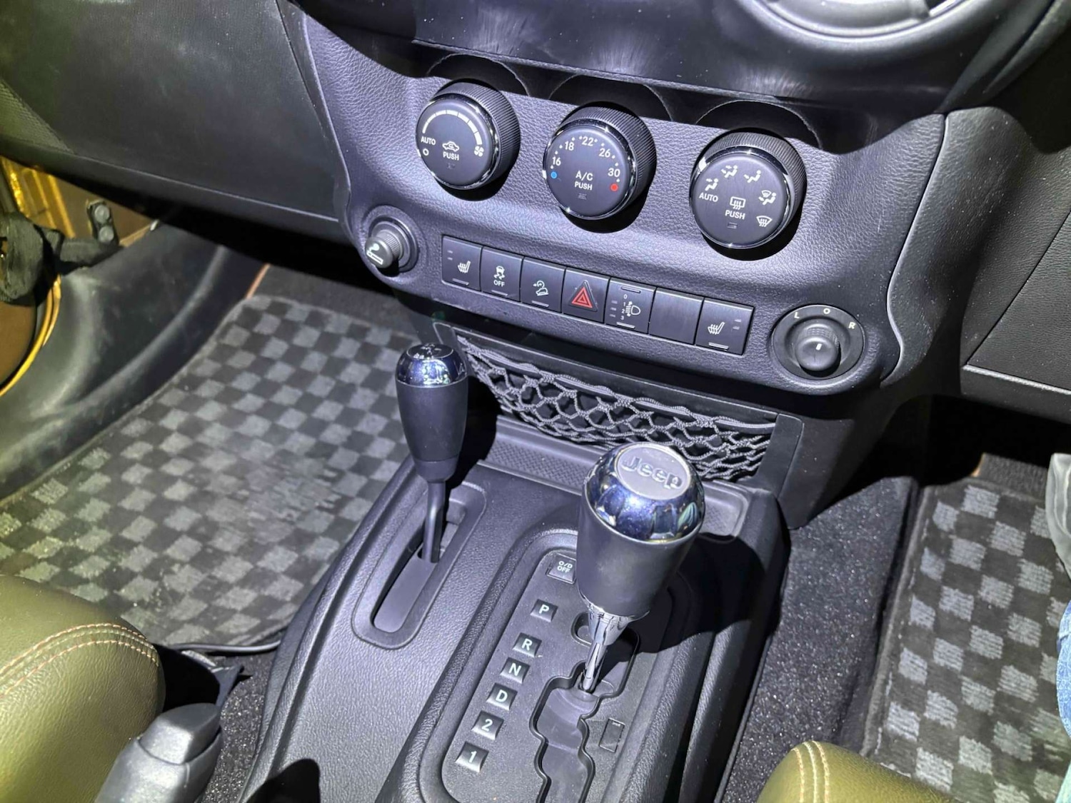 Used Chrysler Wrangler 2011 for sale - 78167921: Photo 24