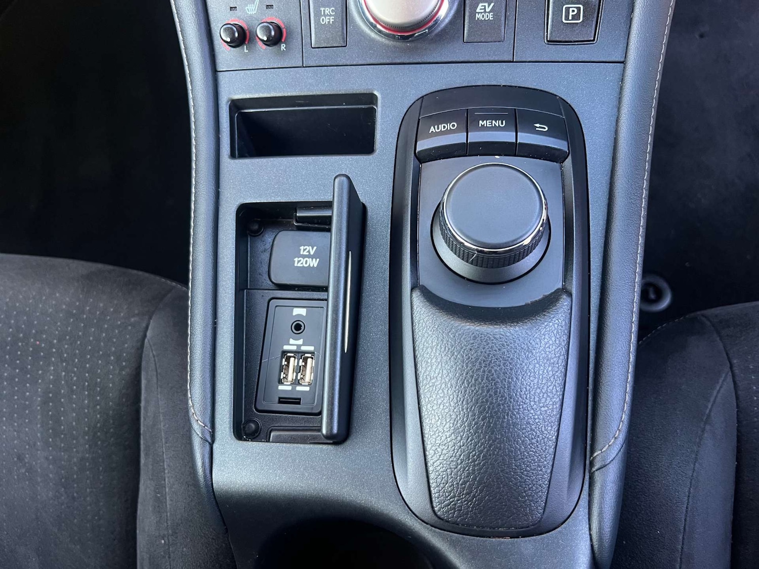 Used Lexus CT 2014 for sale - 77749038: Photo 40