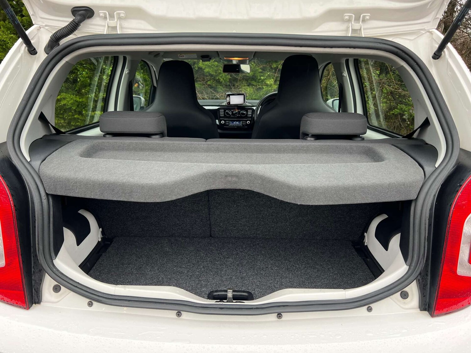 Used Volkswagen up! 2026 for sale - 78182036: Photo 12