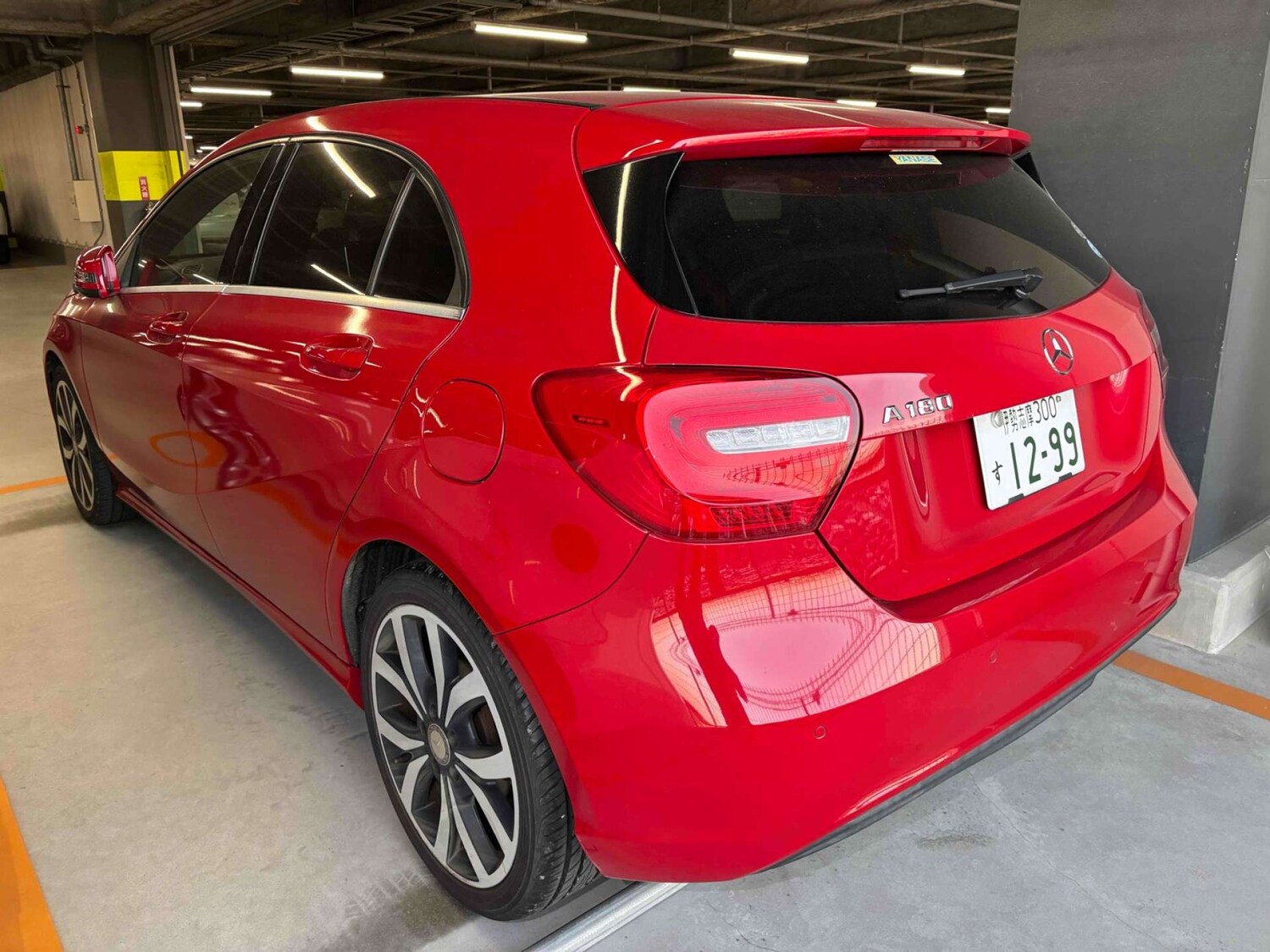 Used Mercedes-Benz A-Class 2014 for sale - 77336984: Photo 8