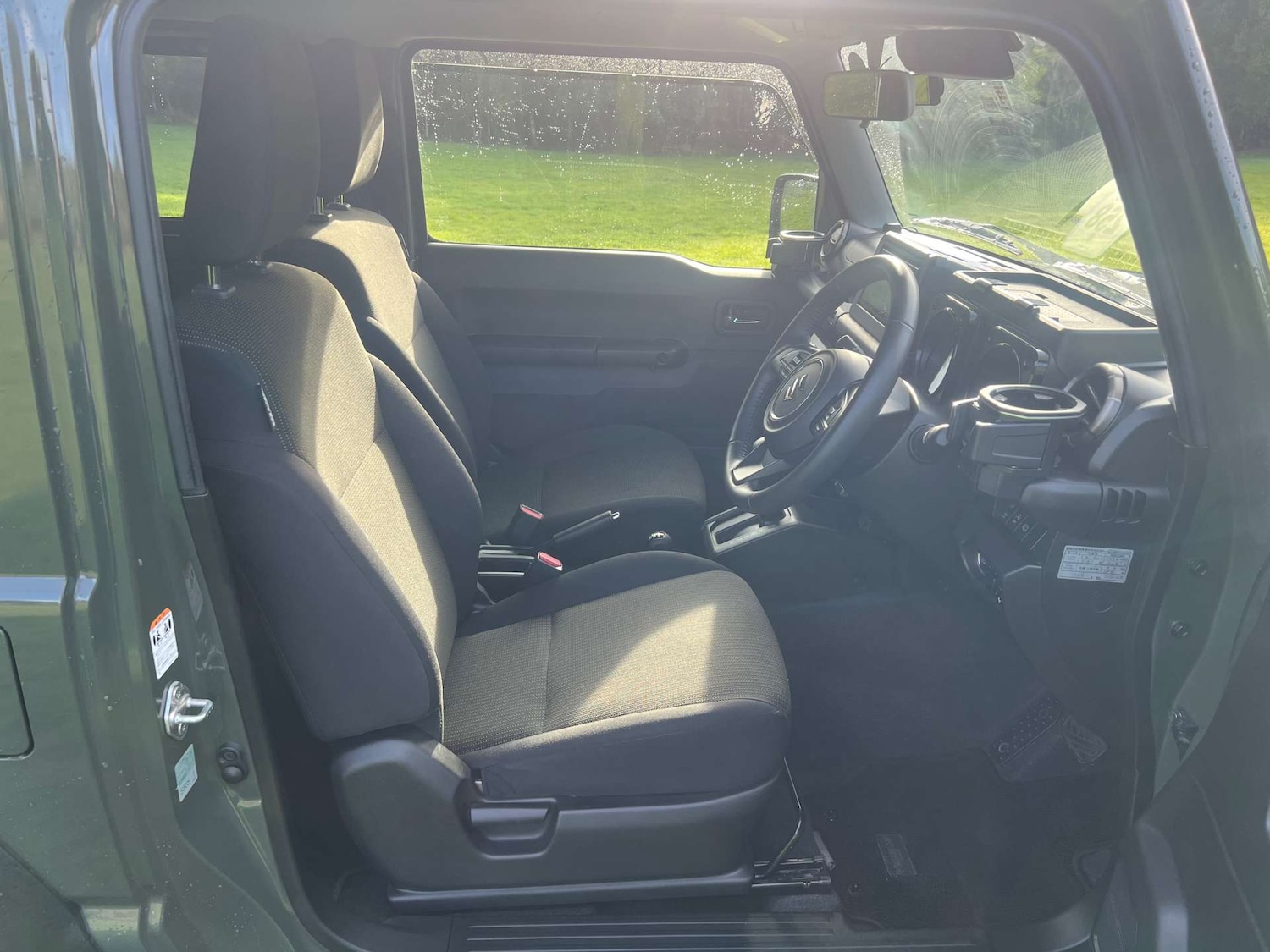 Used Suzuki Jimny 2022 for sale - 76959845: Photo 20