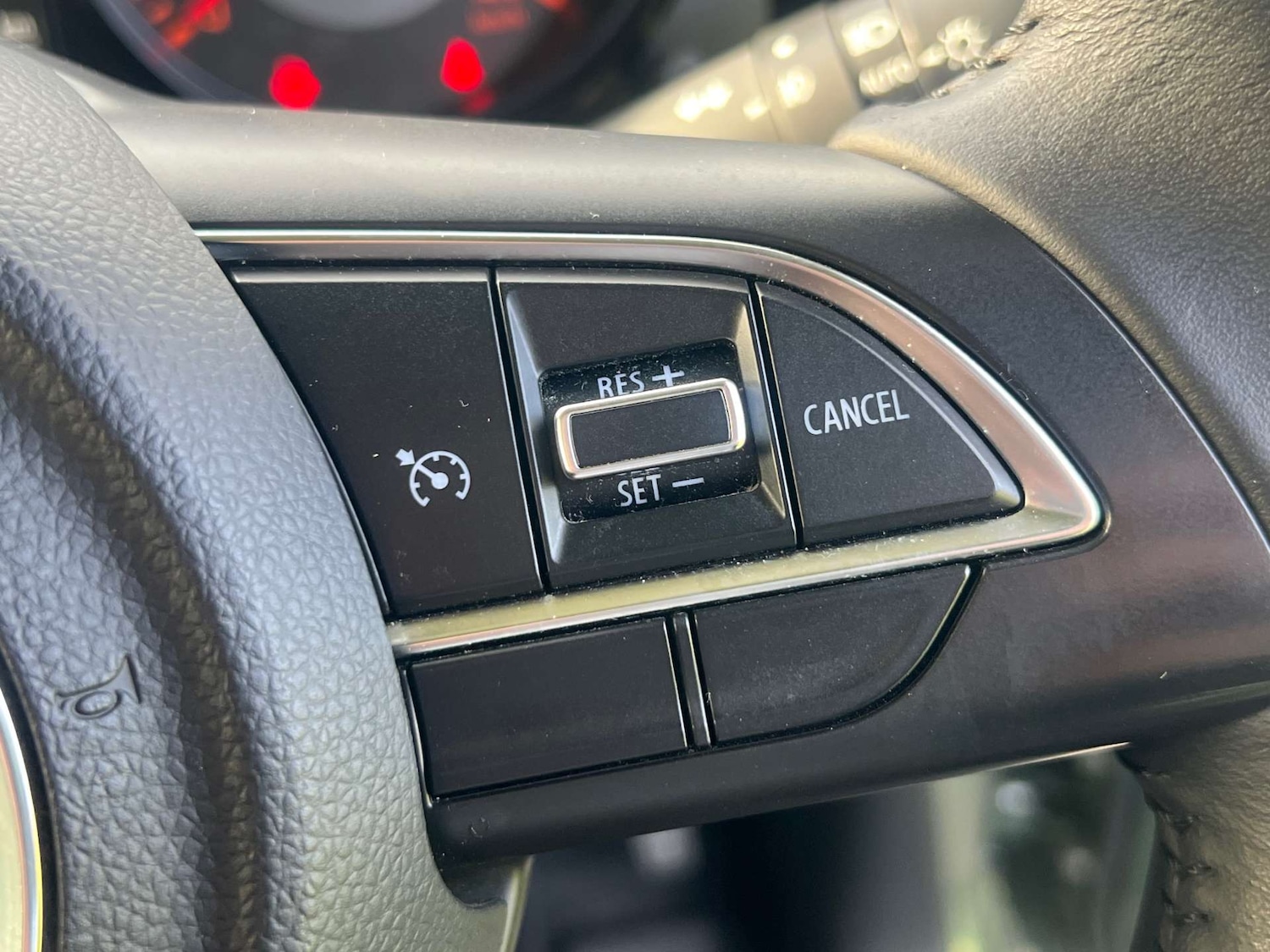 Used Suzuki Jimny 2022 for sale - 76959845: Photo 30