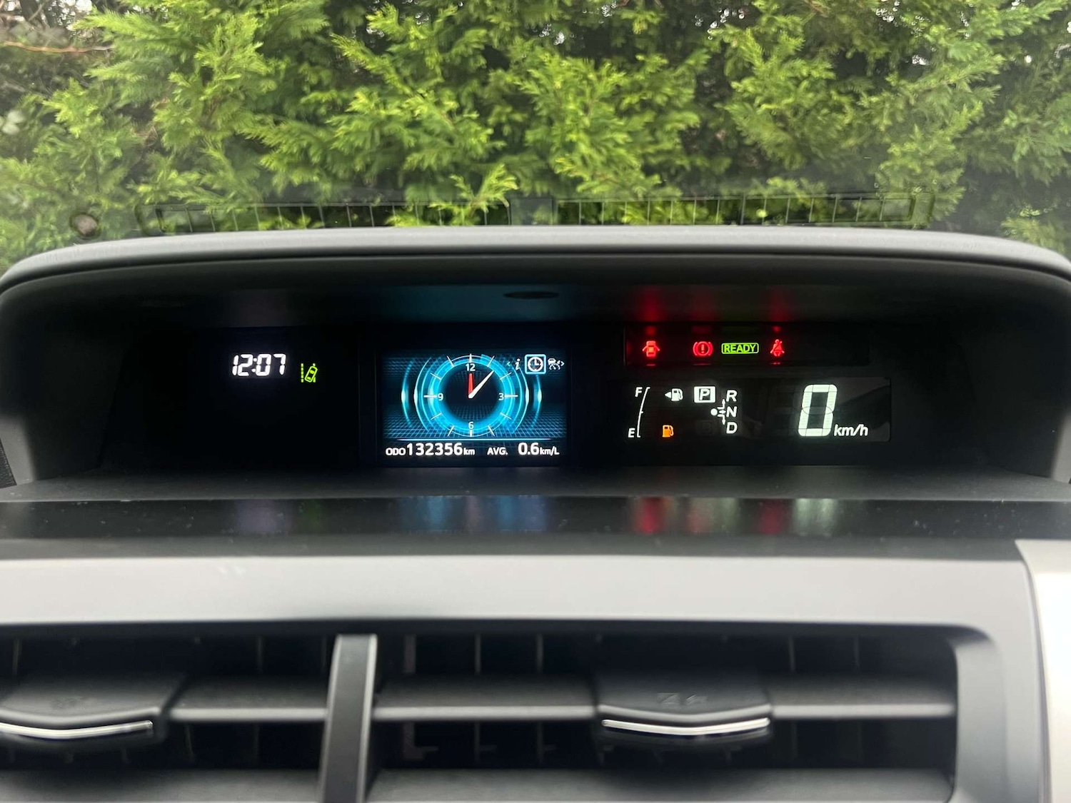 Used Toyota Prius 2015 for sale - 77469812: Photo 31