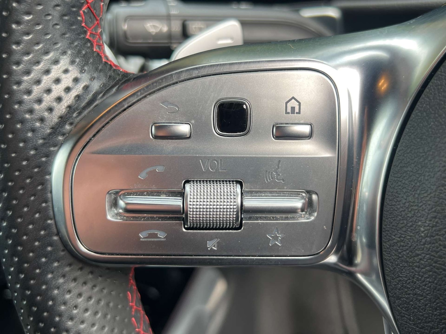 Used Mercedes-Benz EQB 2023 for sale - 76776994: Photo 27