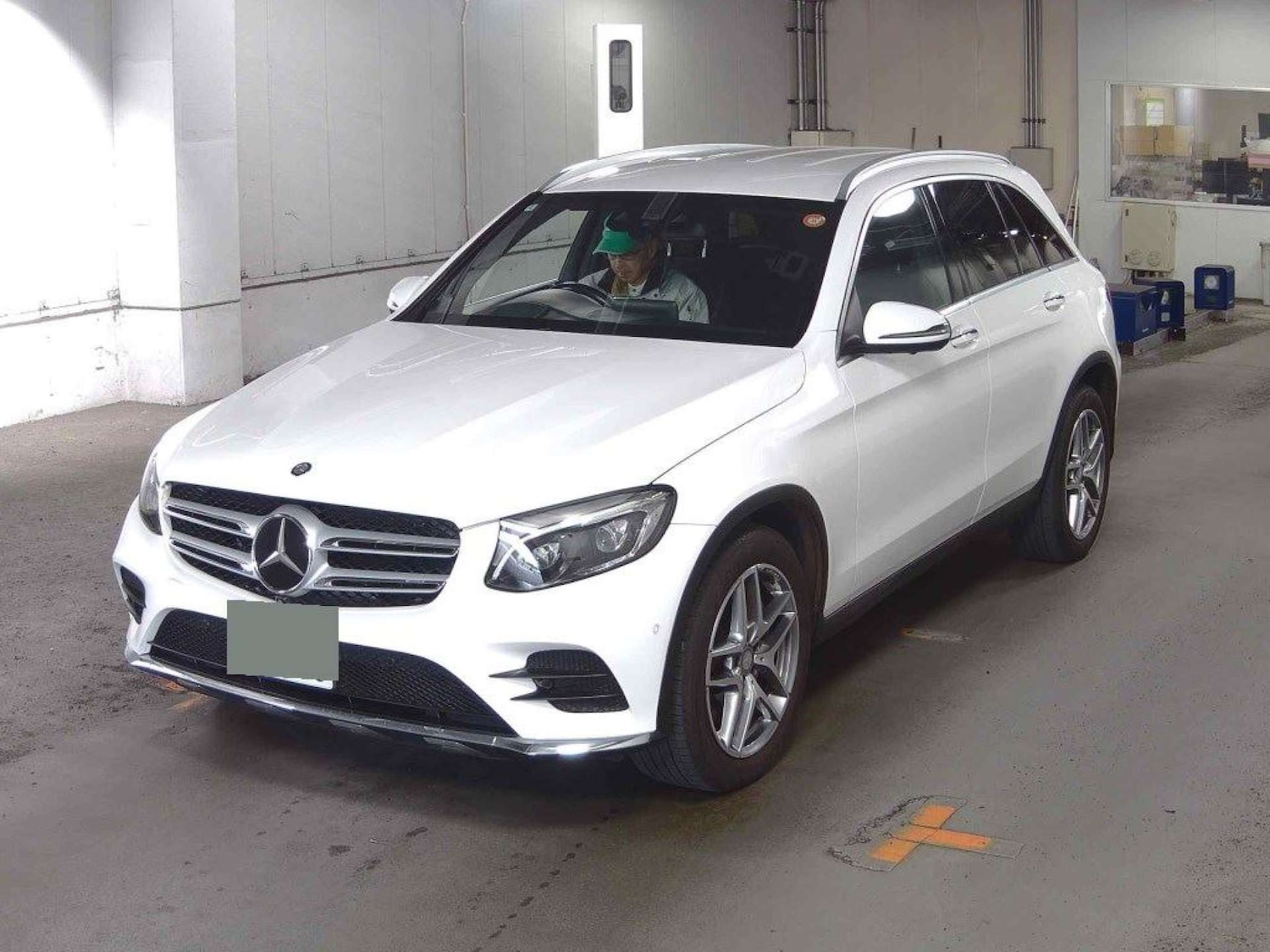 Used Mercedes-Benz GLC 2016 for sale - 76957771: Photo 3