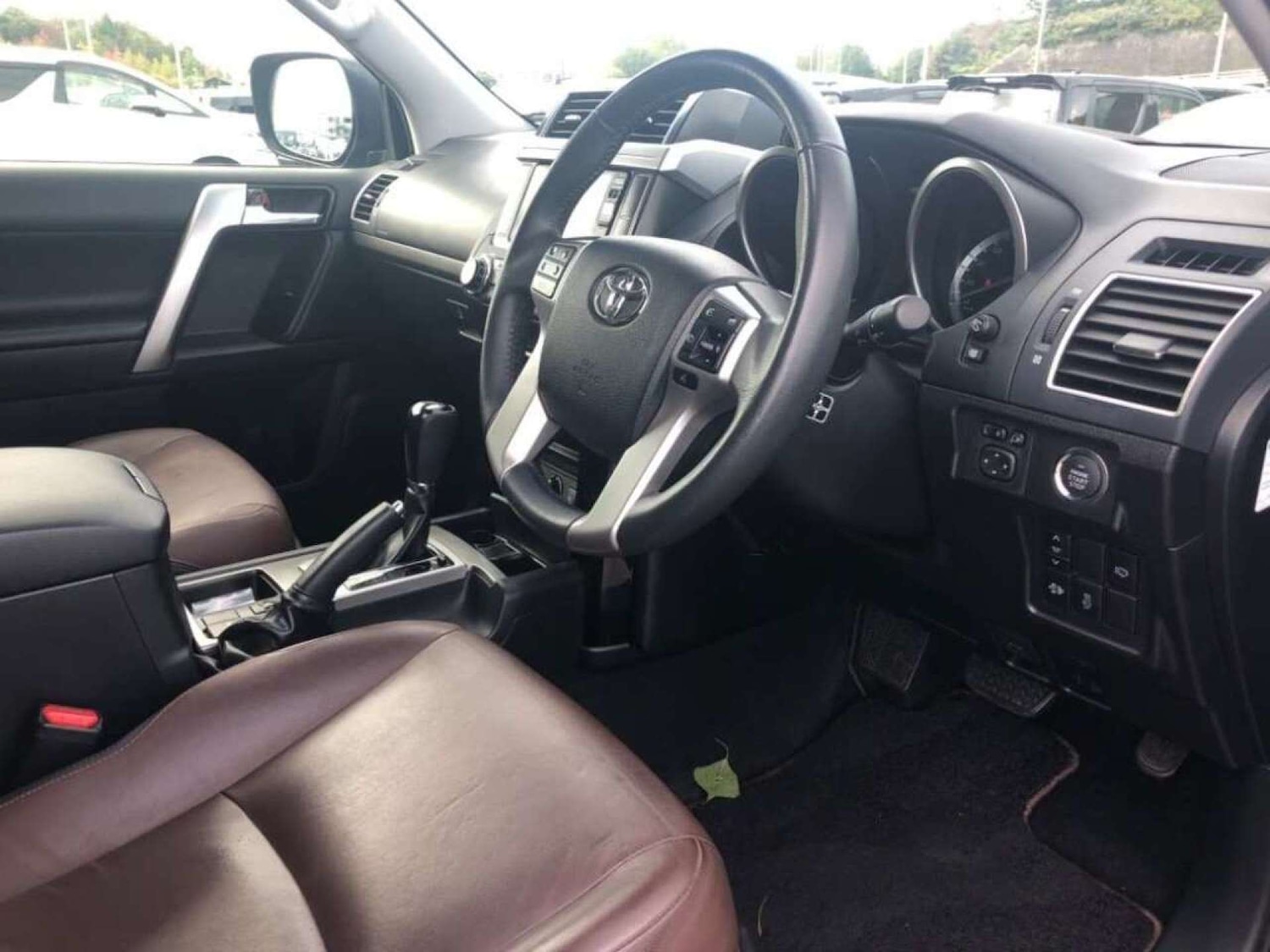 Used Toyota Land Cruiser 2016 for sale - 76973932: Photo 15