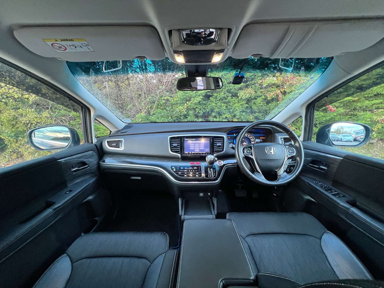 Used Honda Odyssey 2024 for sale - 76776887: Photo 2