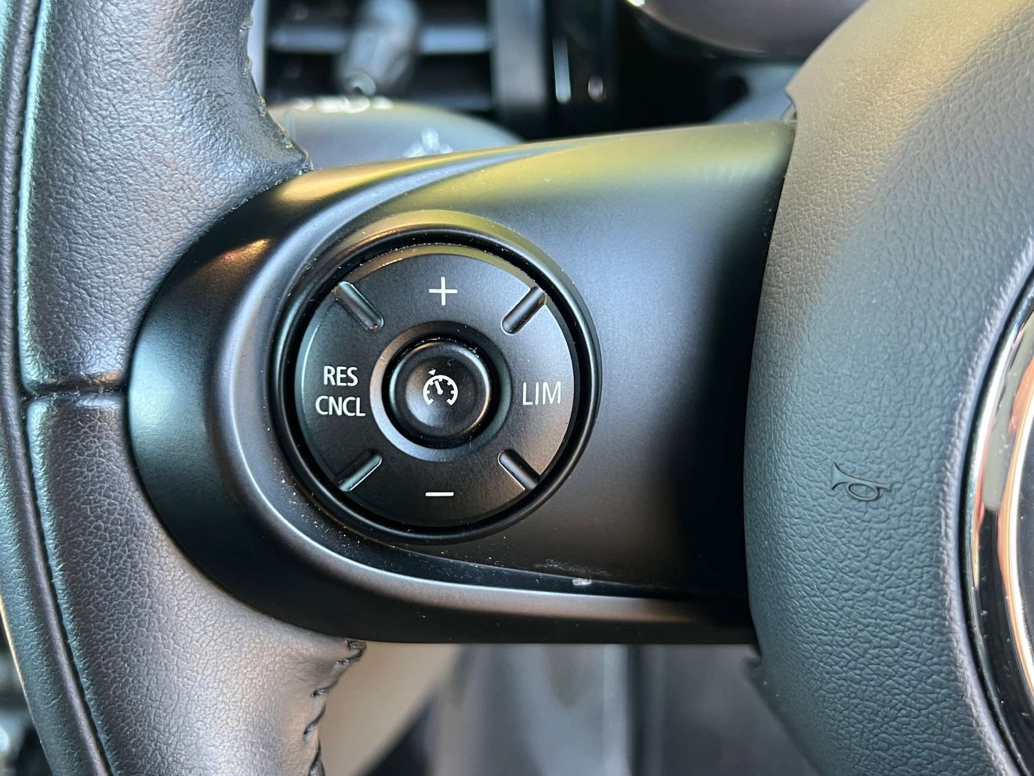 Used MINI Hatch 2020 for sale - 76776886: Photo 25