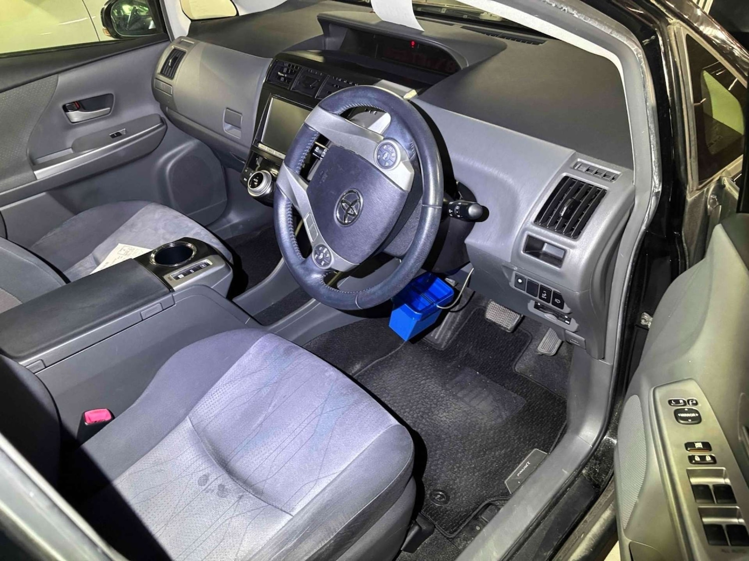 Used Toyota Prius+ 2014 for sale - 77355534: Photo 12