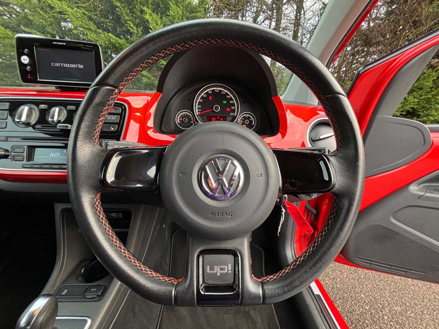 Used Volkswagen up! 2014 for sale - 77762342: Photo 23