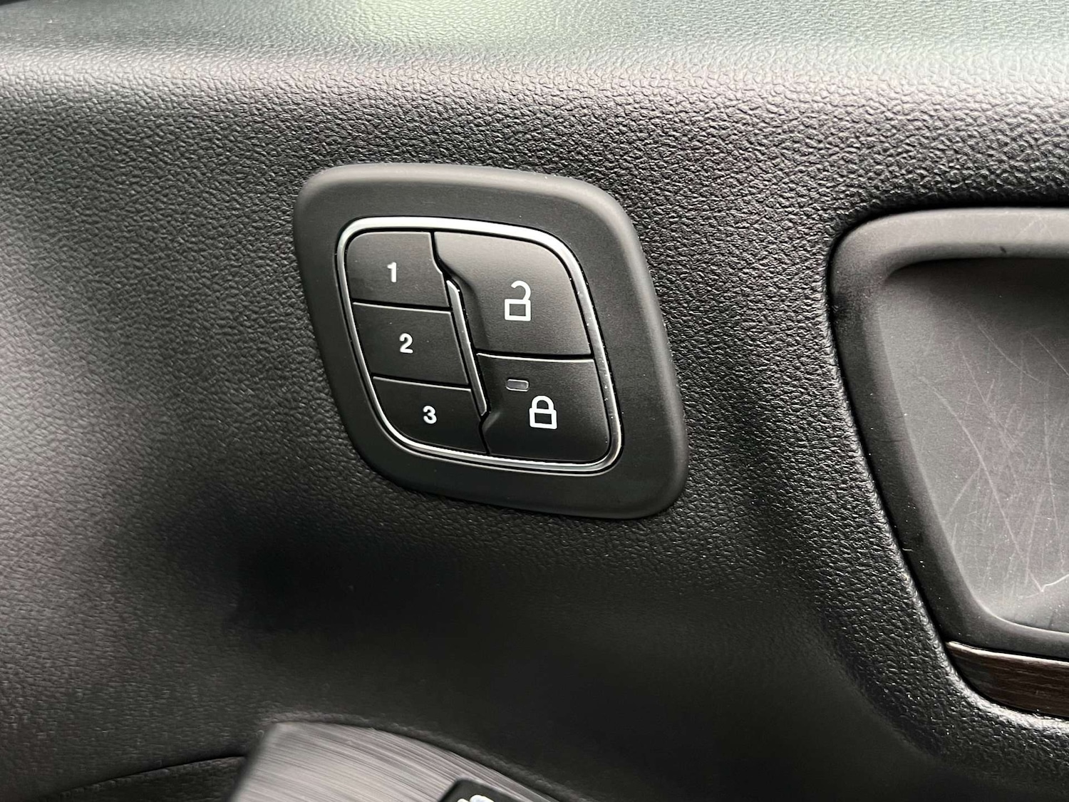 Used Ford Kuga 2021 for sale - 76776860: Photo 16