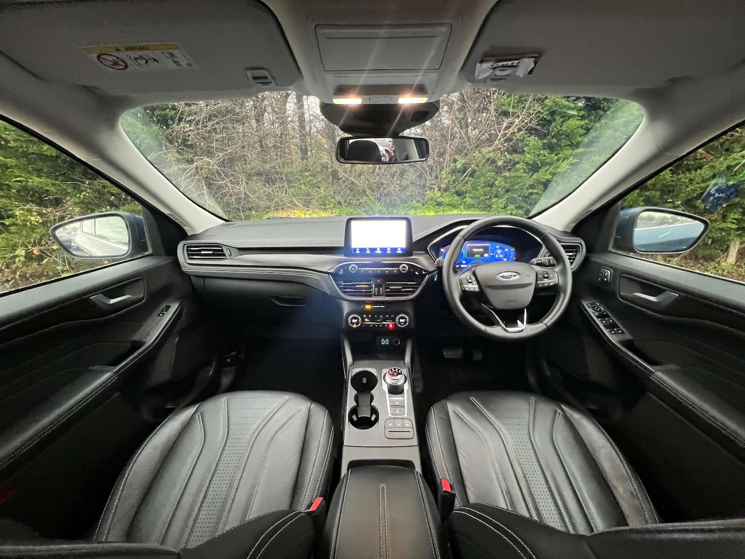 Used Ford Kuga 2021 for sale - 76776860: Photo 2