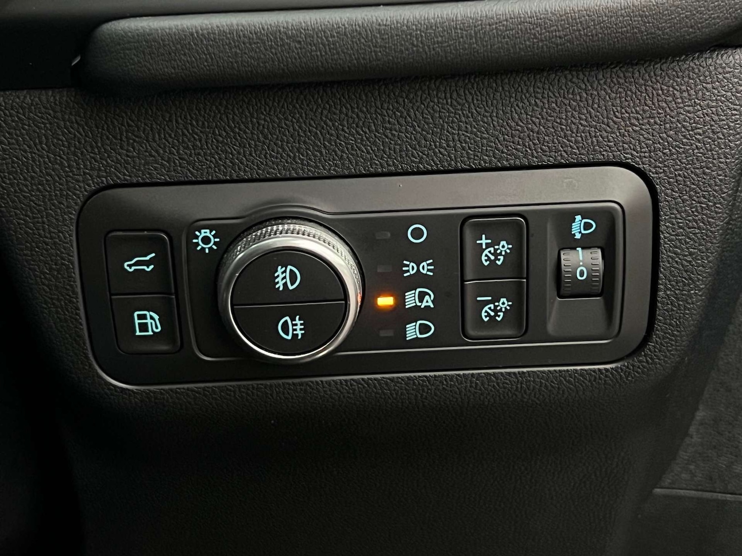 Used Ford Kuga 2021 for sale - 76776860: Photo 25