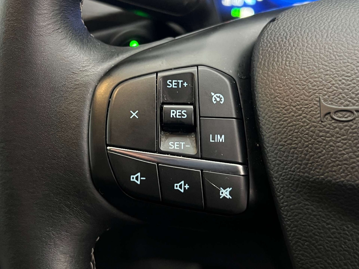 Used Ford Kuga 2021 for sale - 76776860: Photo 30