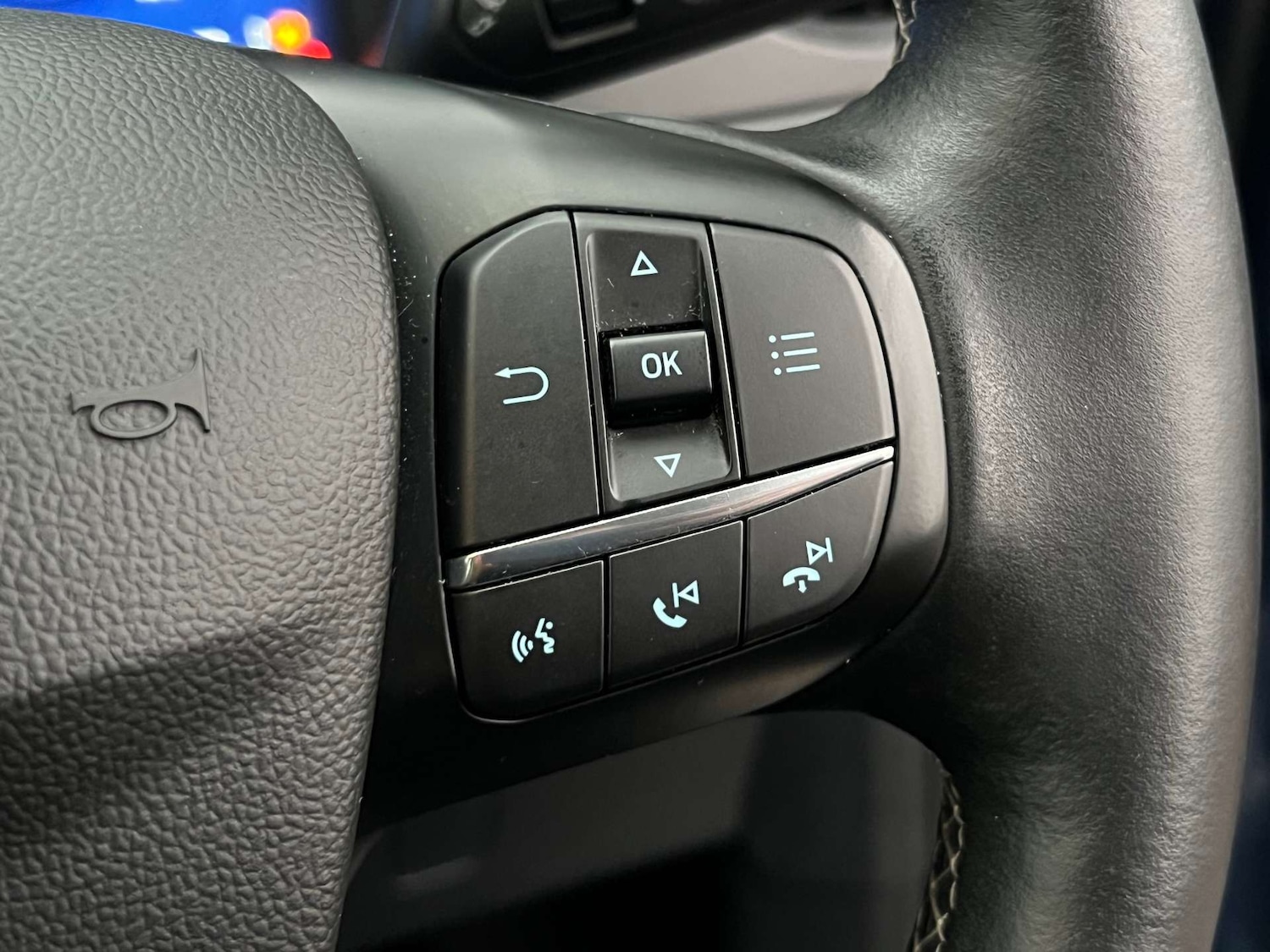 Used Ford Kuga 2021 for sale - 76776860: Photo 31