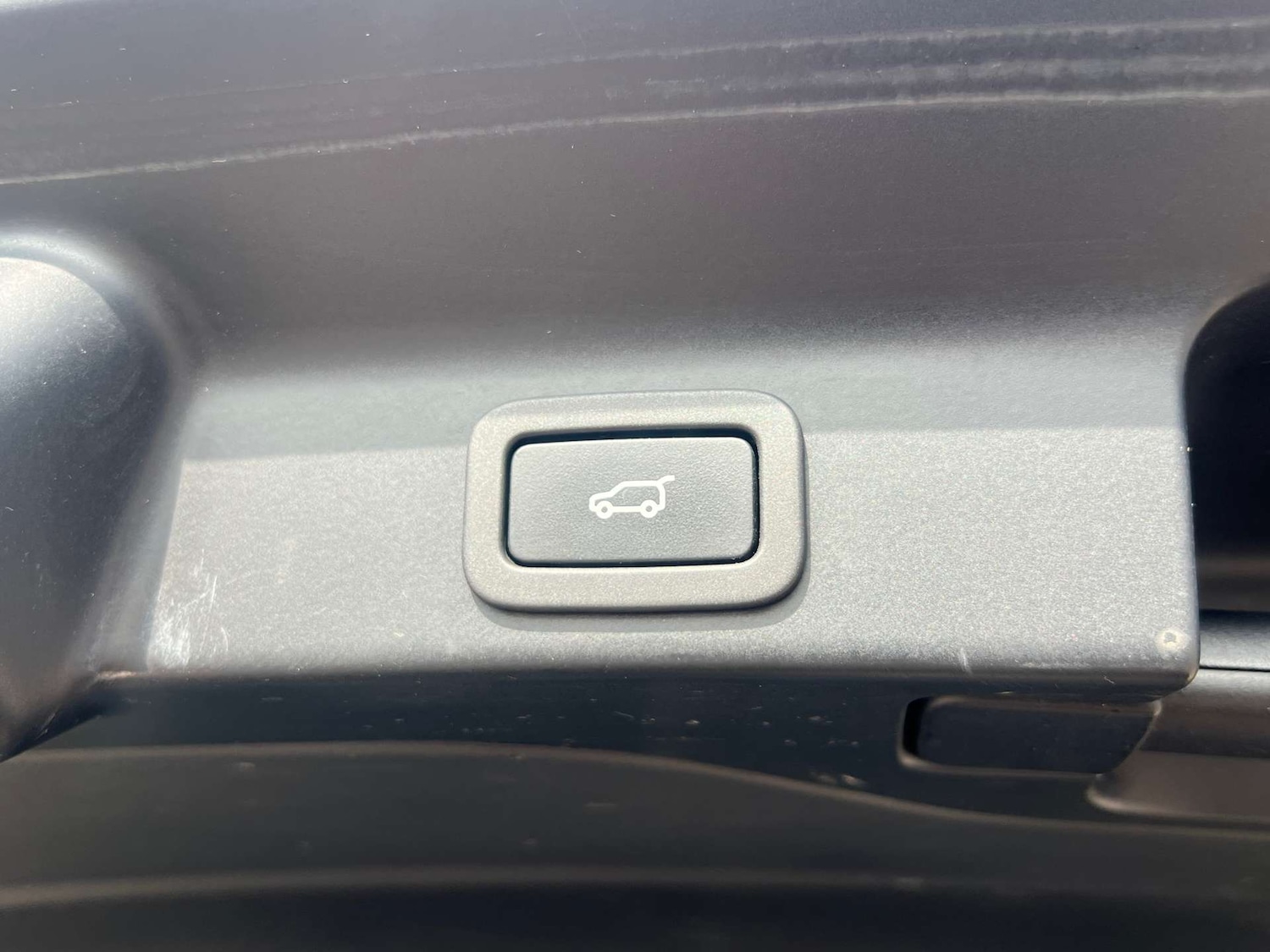 Used Jaguar F-Pace 2016 for sale - 77988236: Photo 14