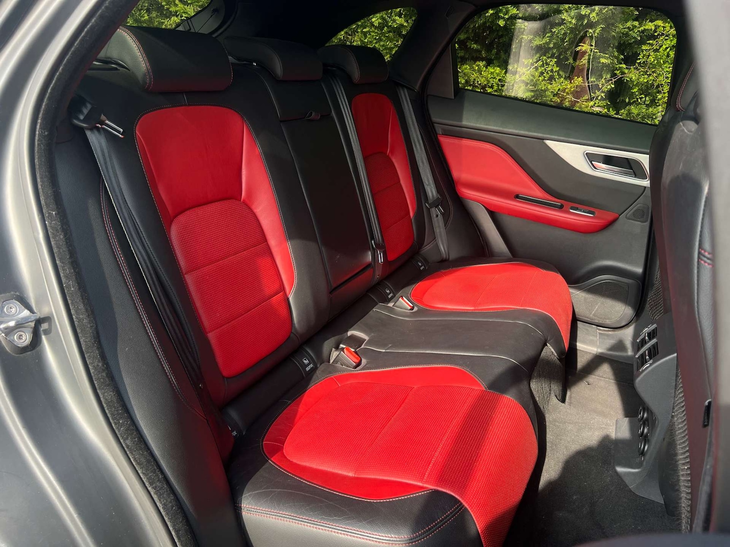 Used Jaguar F-Pace 2016 for sale - 77988236: Photo 22