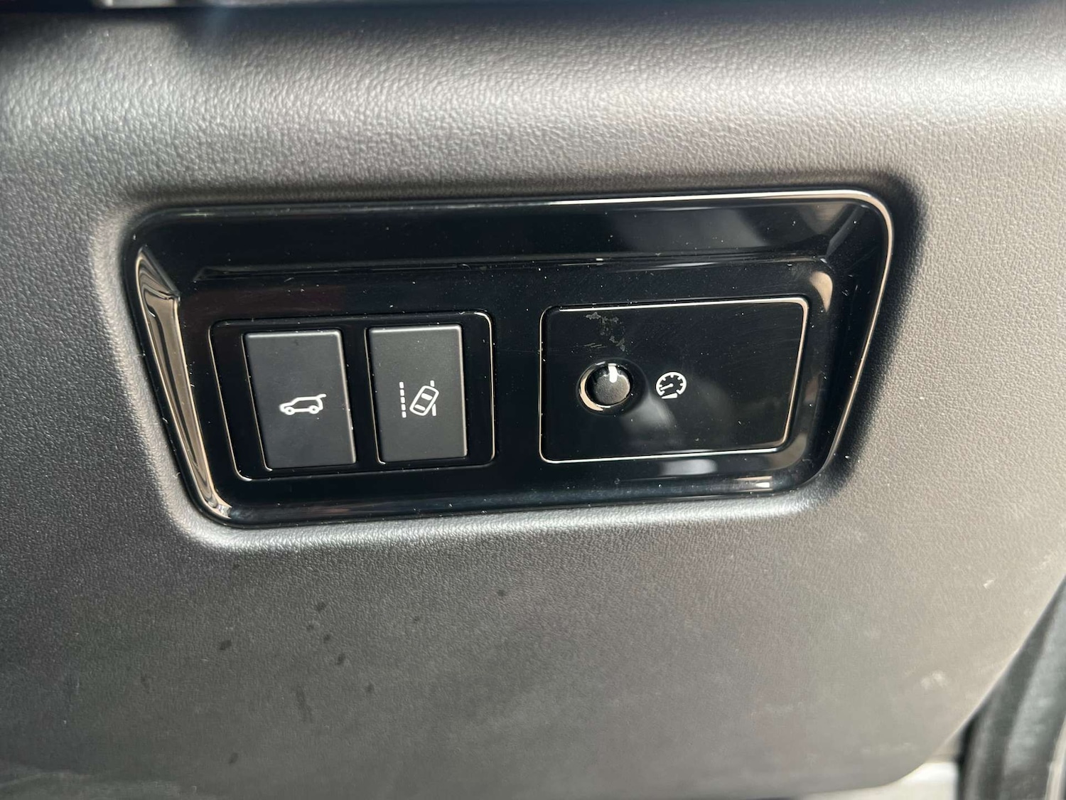 Used Jaguar F-Pace 2016 for sale - 77988236: Photo 23