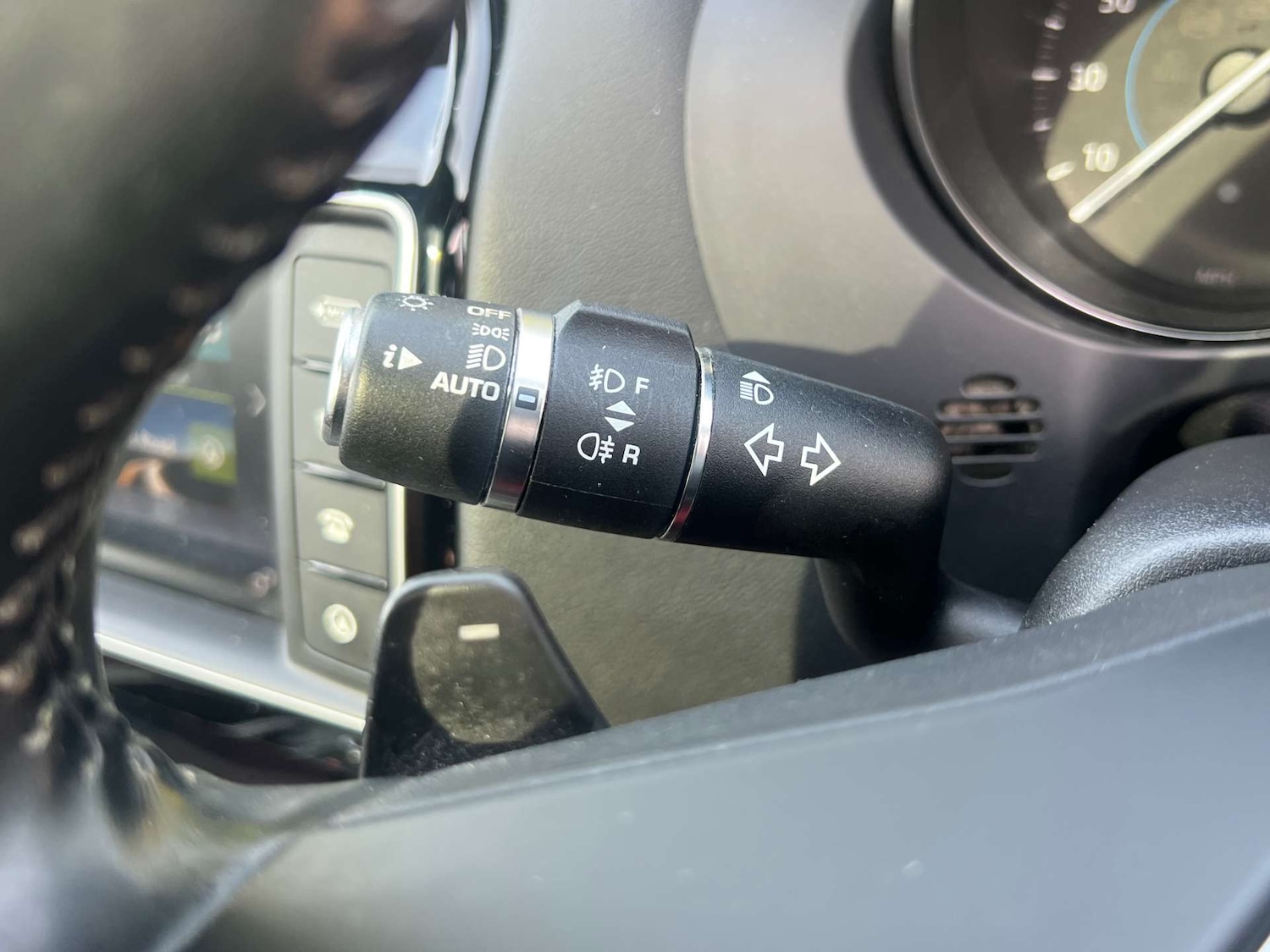 Used Jaguar F-Pace 2016 for sale - 77988236: Photo 29