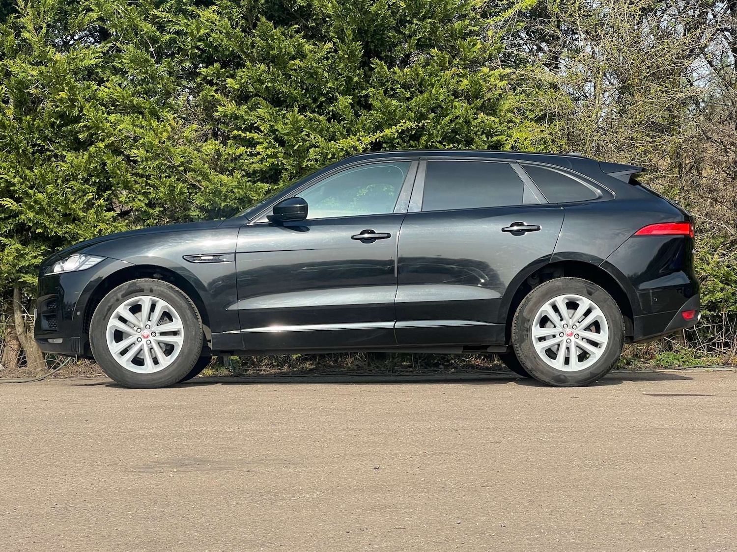 Used Jaguar F-Pace 2016 for sale - 77988236: Photo 7