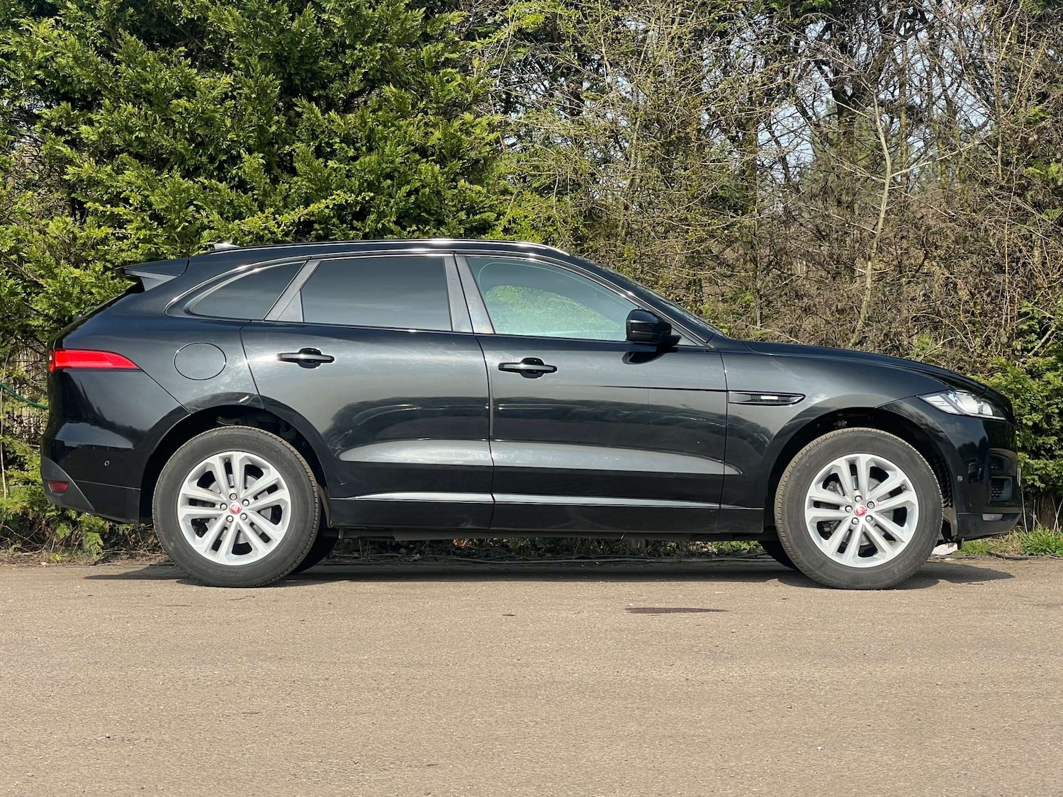 Used Jaguar F-Pace 2016 for sale - 77988236: Photo 9