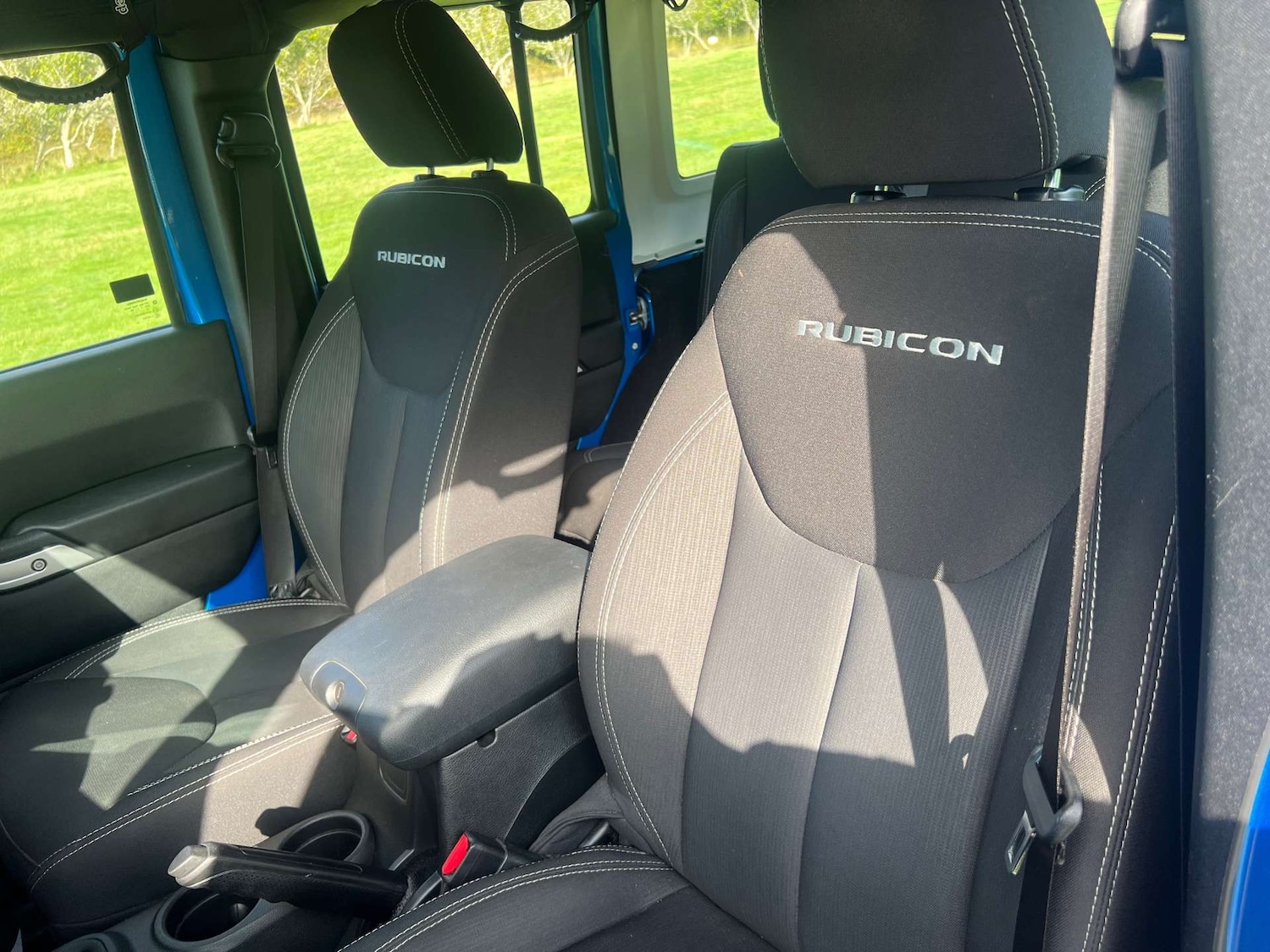 Used Jeep Wrangler 2015 for sale - 76776997: Photo 24