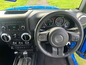 Used Jeep Wrangler 2015 for sale - 76776997: Photo