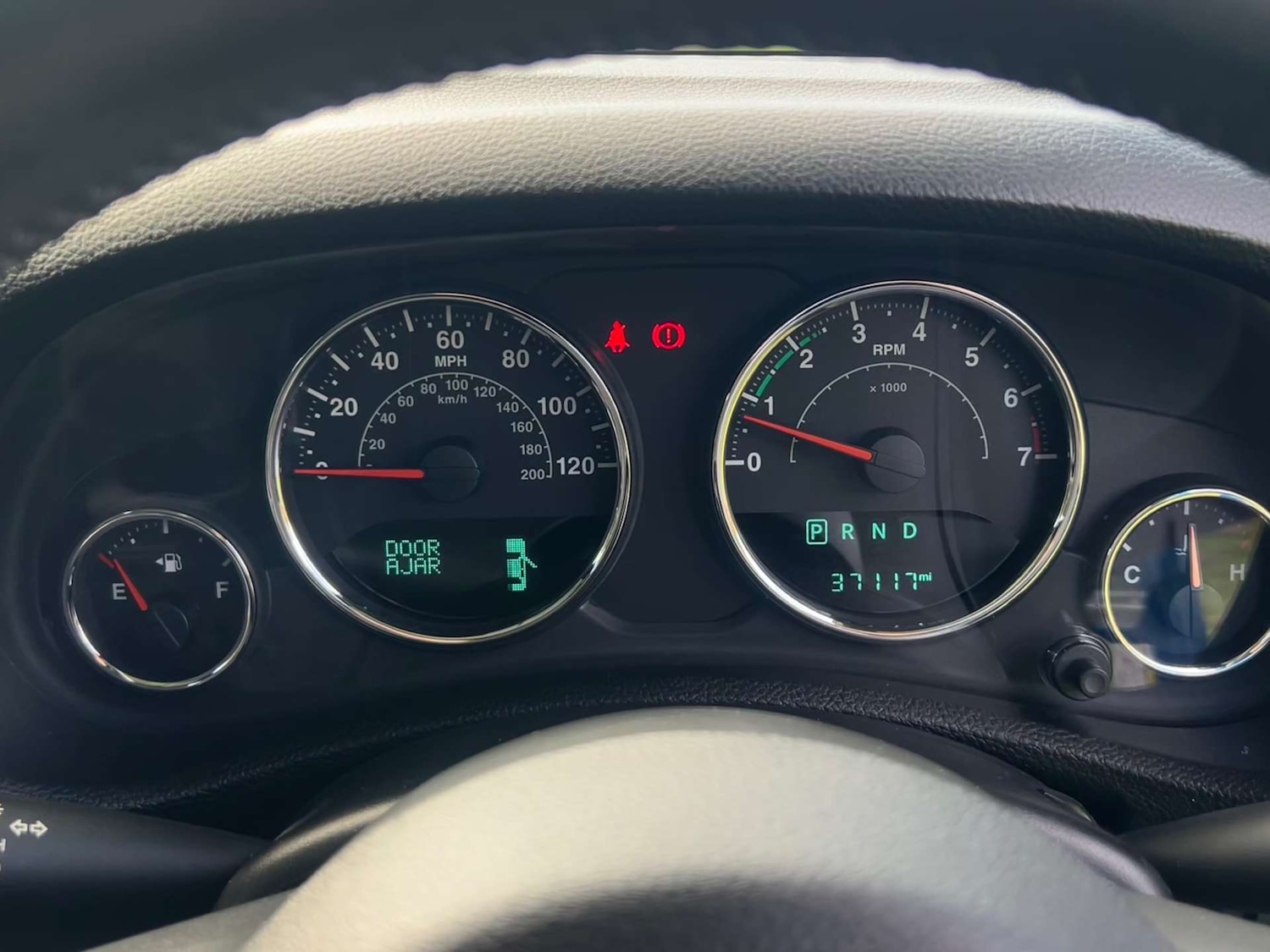 Used Jeep Wrangler 2015 for sale - 76776997: Photo 35