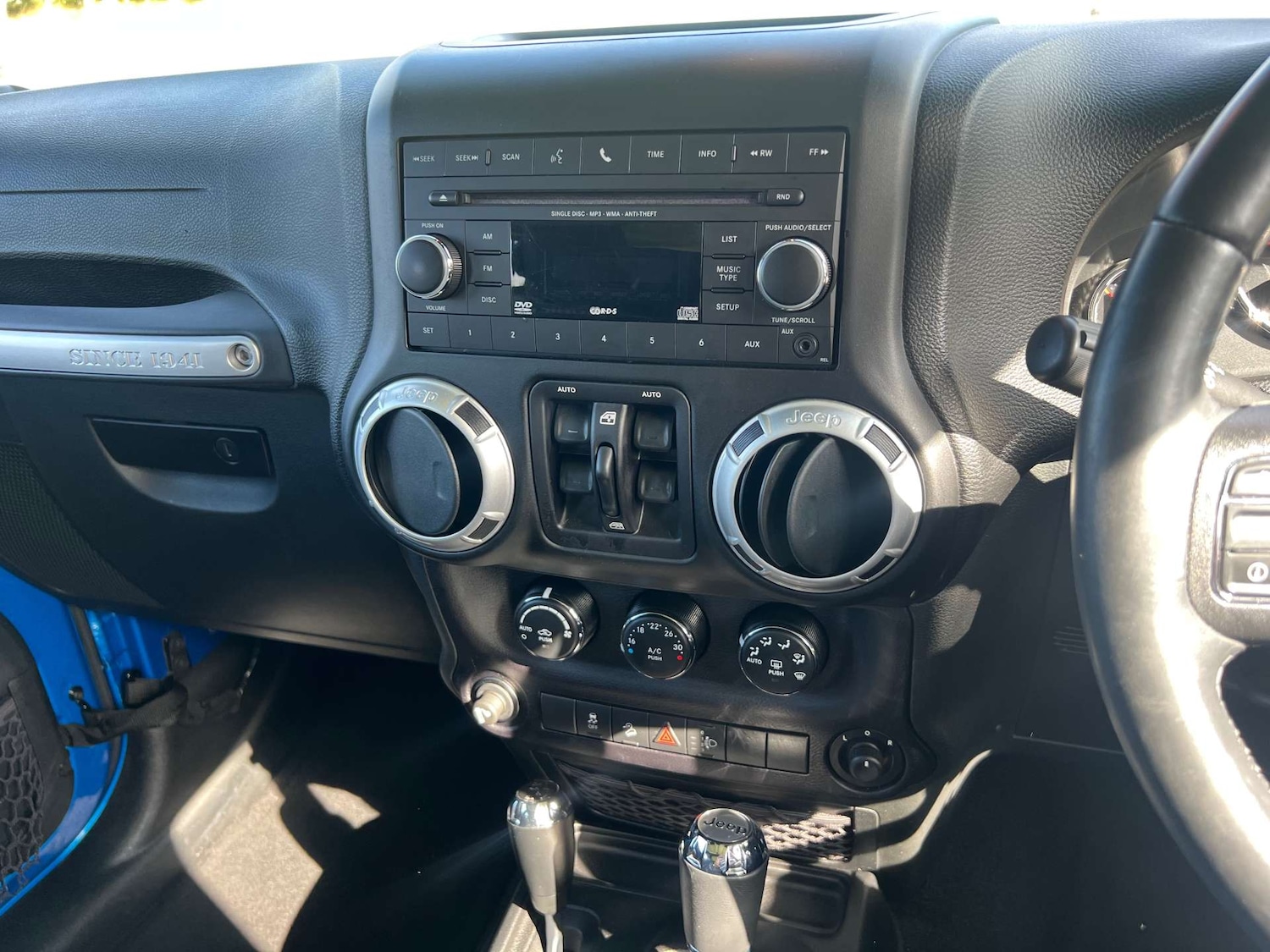 Used Jeep Wrangler 2015 for sale - 76776997: Photo 38