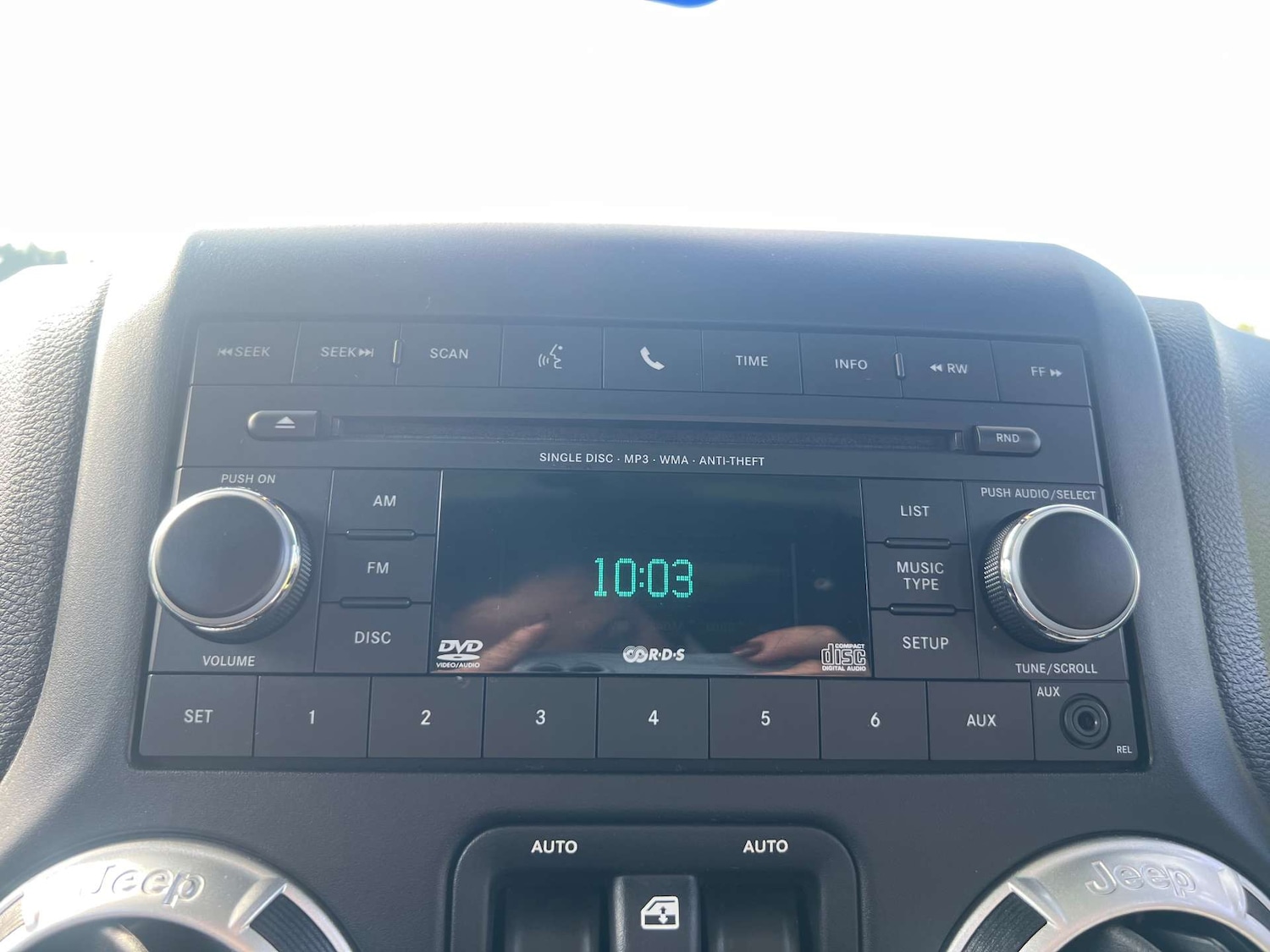 Used Jeep Wrangler 2015 for sale - 76776997: Photo 41