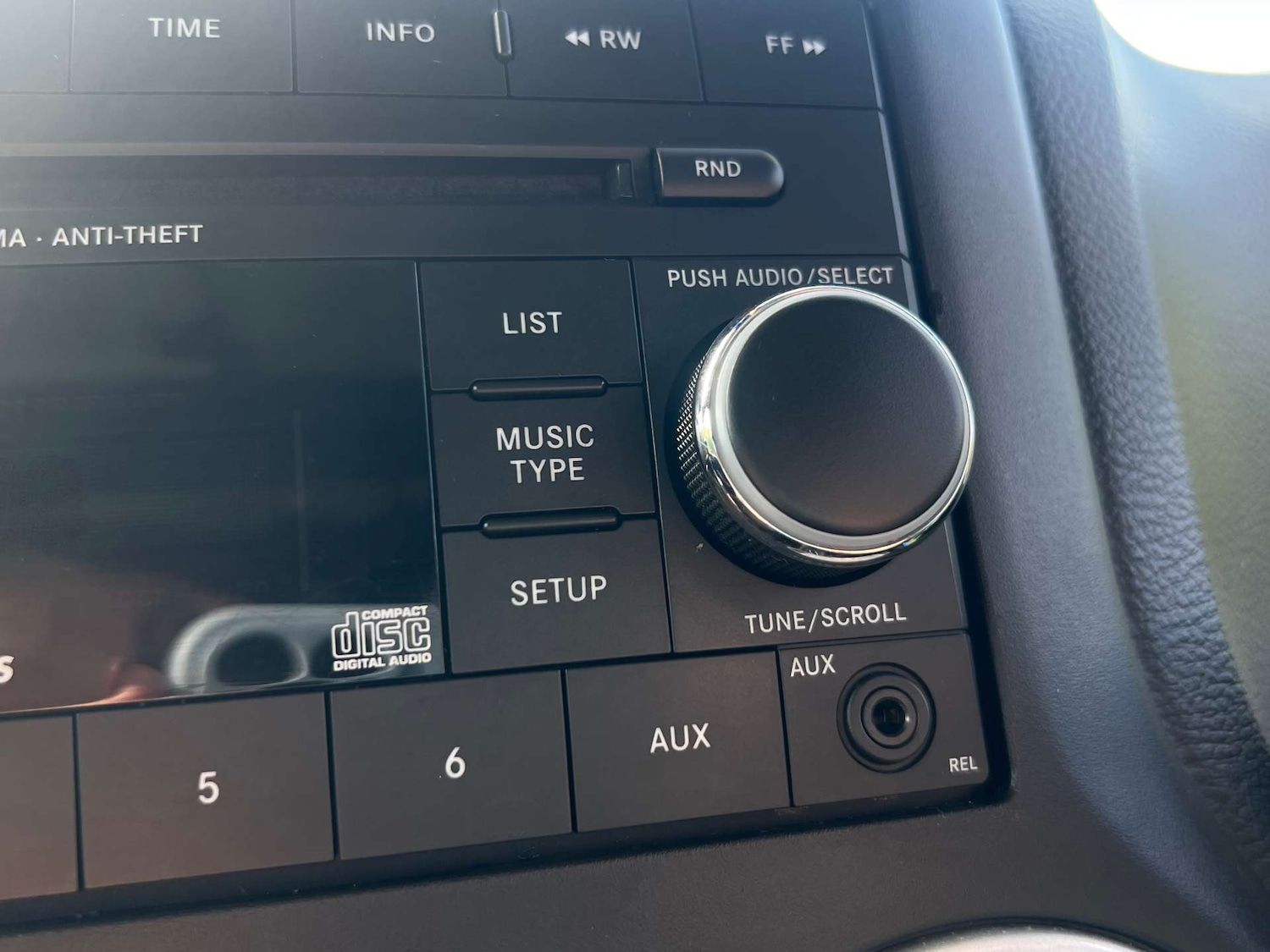 Used Jeep Wrangler 2015 for sale - 76776997: Photo 43