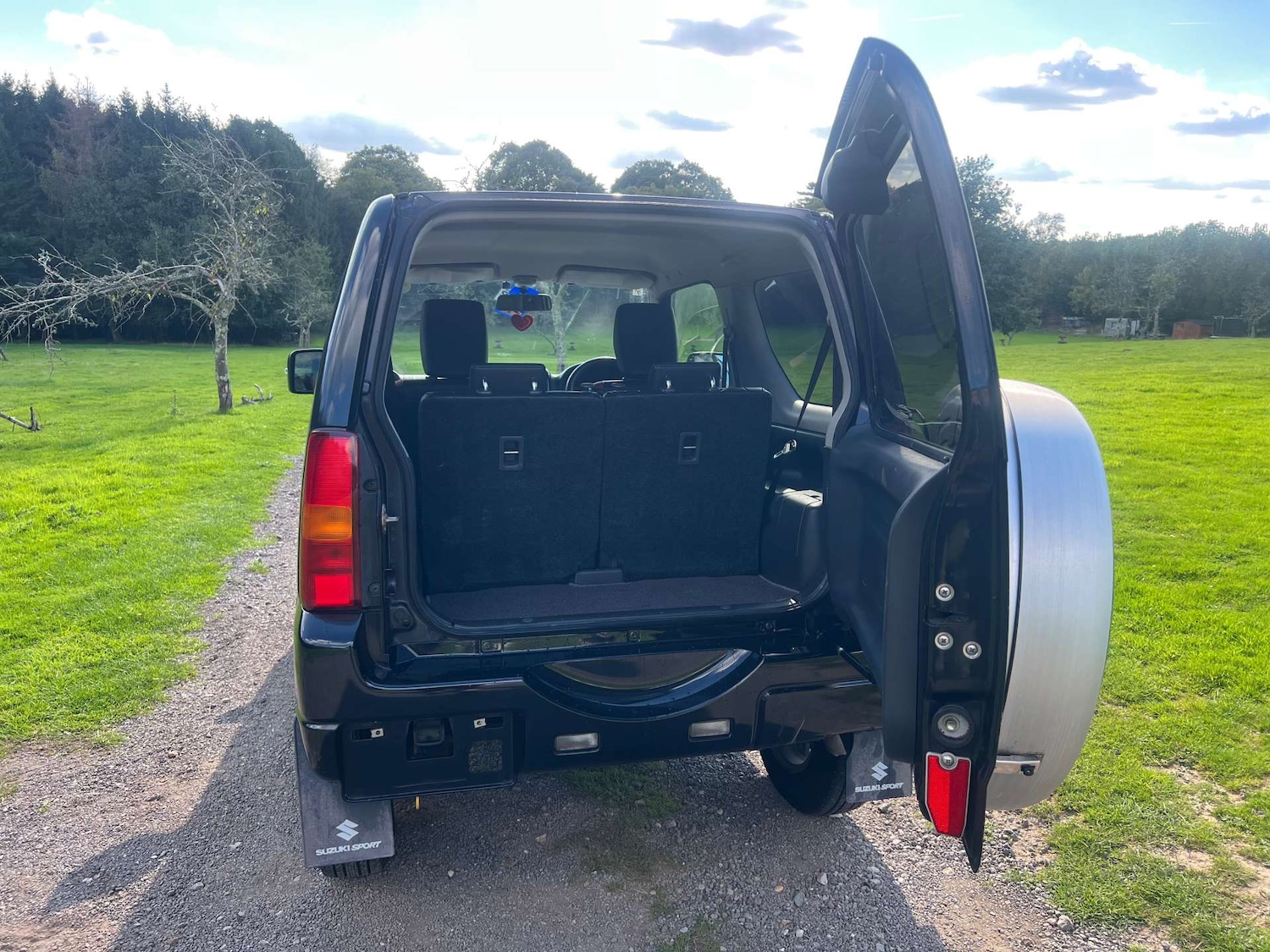 Used Suzuki Jimny 2012 for sale - 76776828: Photo 14