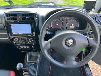 Used Suzuki Jimny 2012 for sale - 76776828: Photo