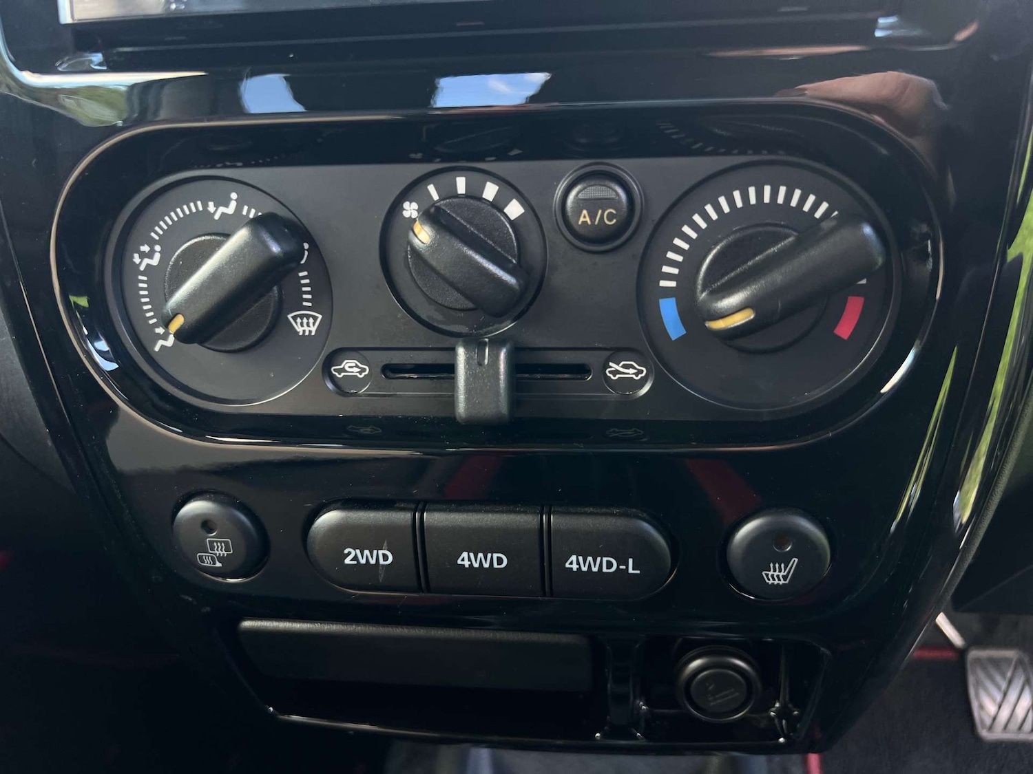 Used Suzuki Jimny 2012 for sale - 76776828: Photo 35