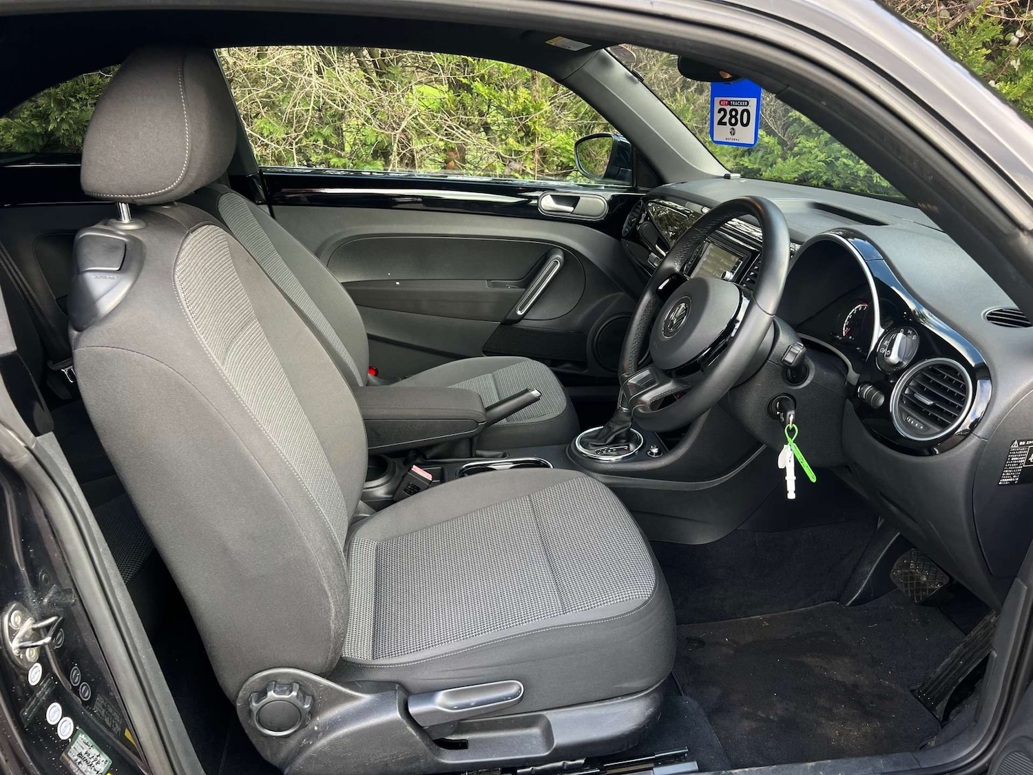 Used Volkswagen Beetle 2013 for sale - 77523250: Photo 18