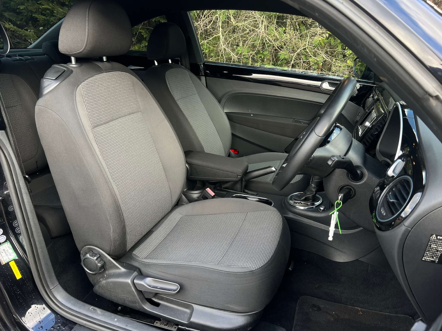 Used Volkswagen Beetle 2013 for sale - 77523250: Photo 19