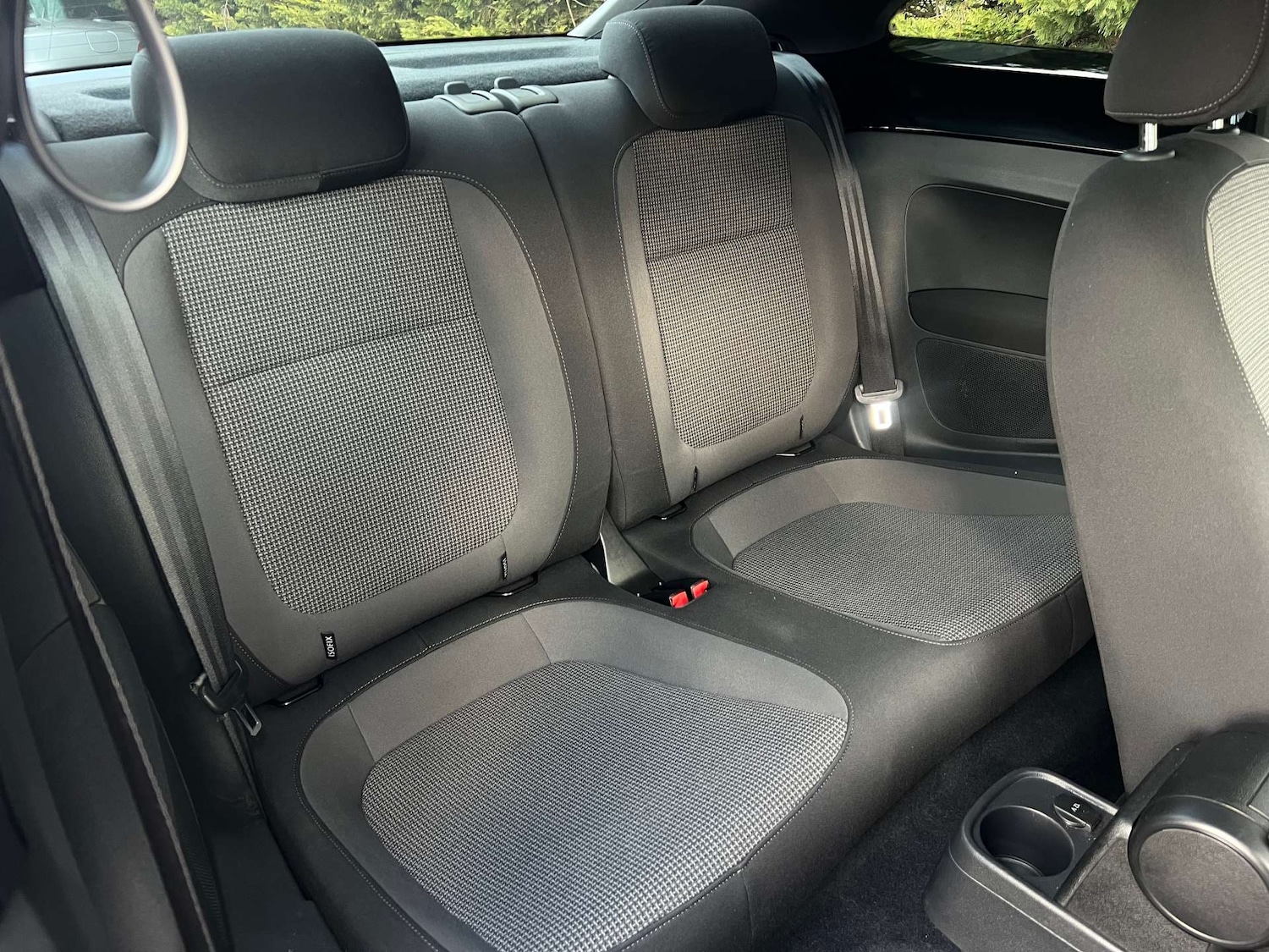 Used Volkswagen Beetle 2013 for sale - 77523250: Photo 20