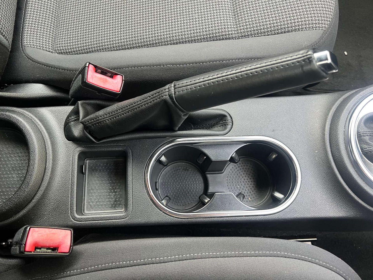 Used Volkswagen Beetle 2013 for sale - 77523250: Photo 35