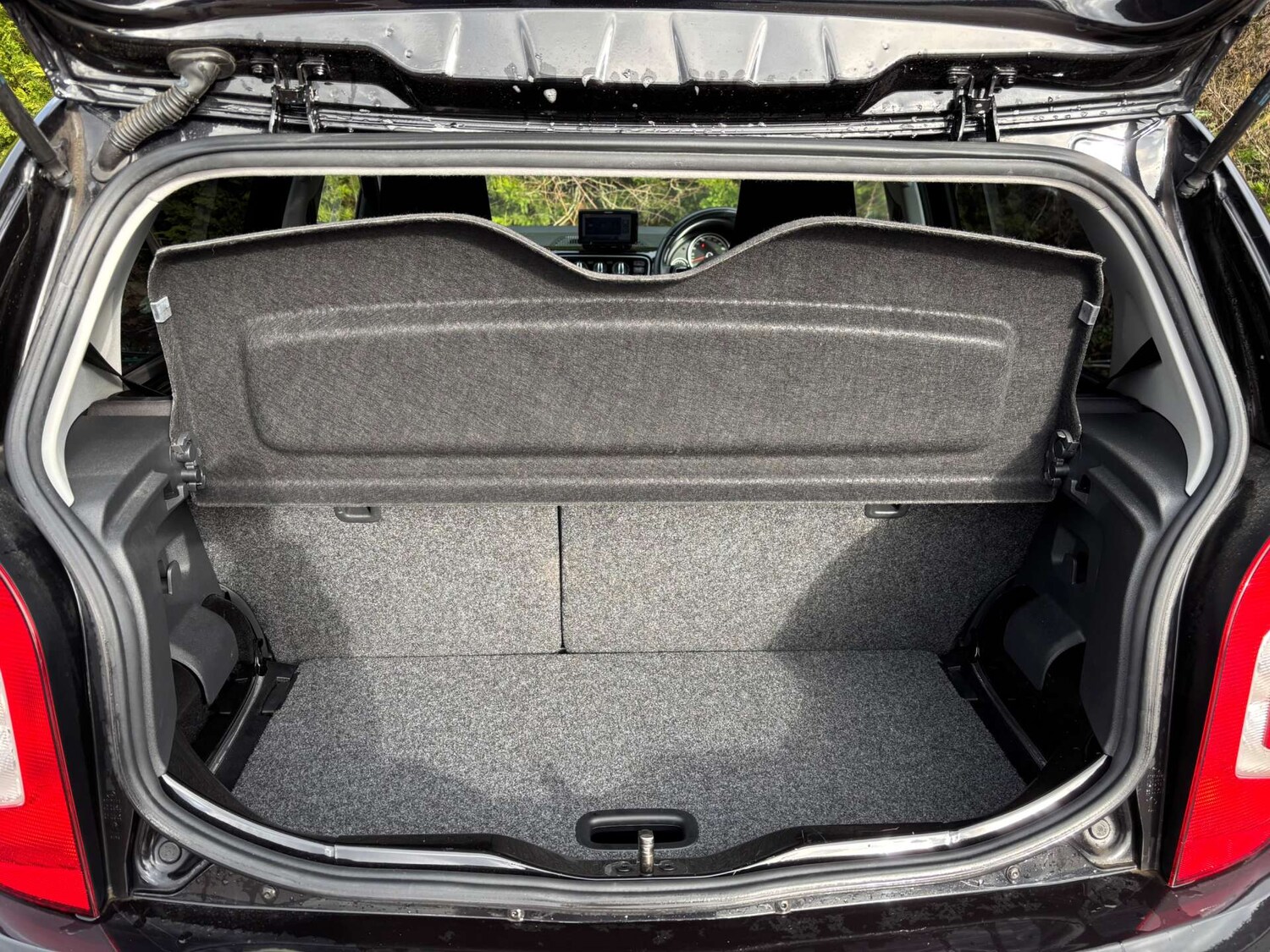 Used Volkswagen up! 2015 for sale - 77364249: Photo 14