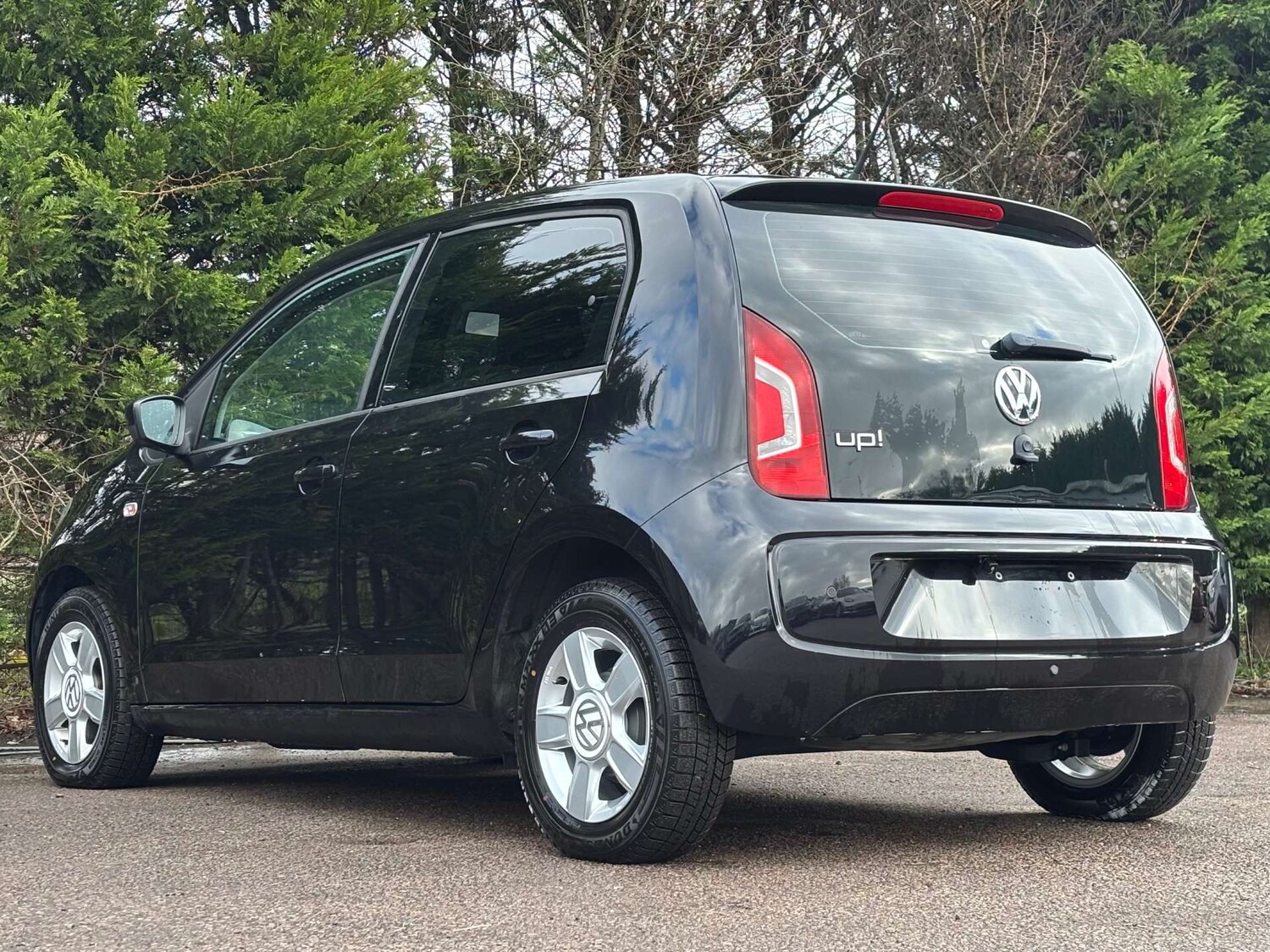 Used Volkswagen up! 2015 for sale - 77364249: Photo 8