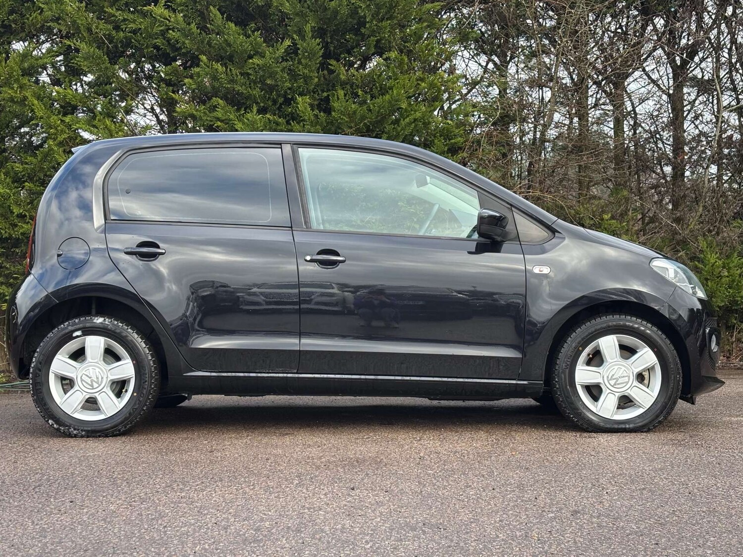 Used Volkswagen up! 2015 for sale - 77364249: Photo 9