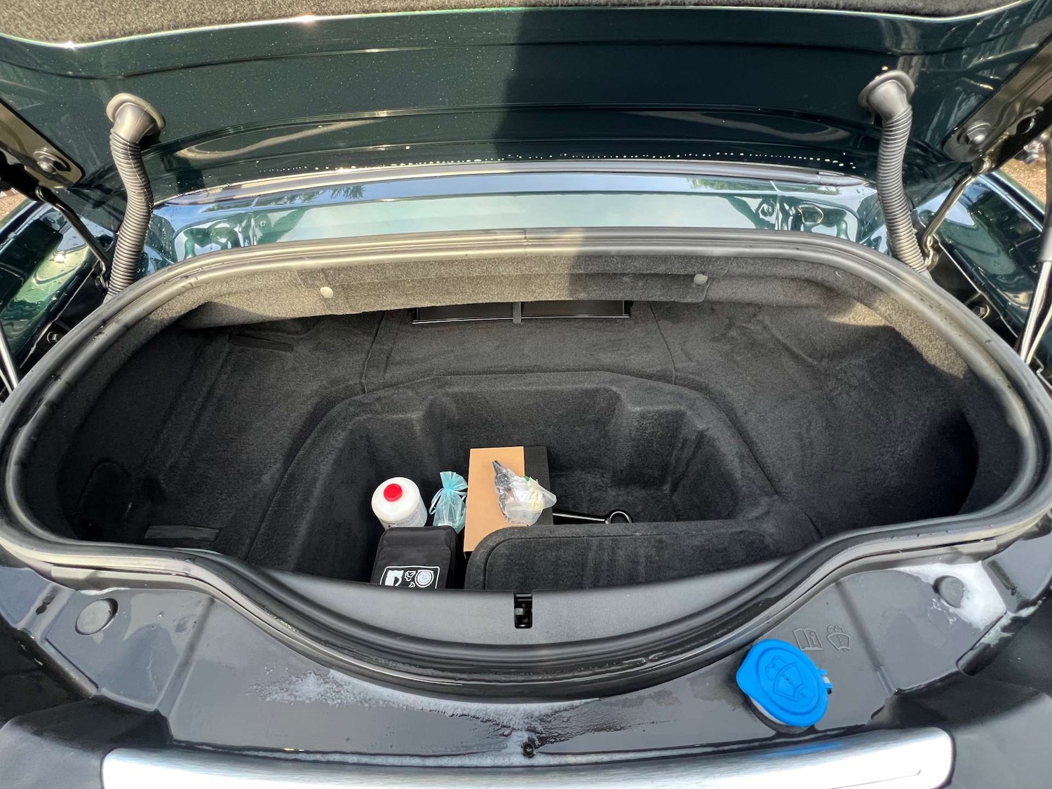 Used Jaguar F-Type 2022 for sale - 76776950: Photo 14