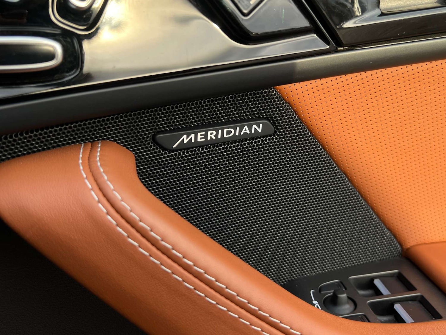 Used Jaguar F-Type 2022 for sale - 76776950: Photo 18